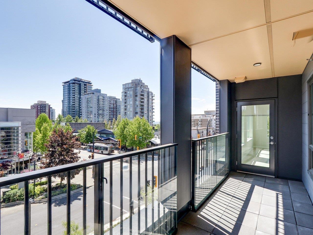 304 110 17th Street  - MLS&reg; # R3166395