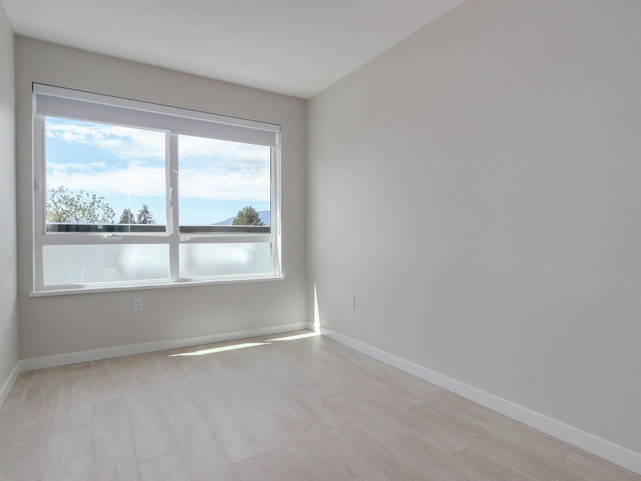 304 110 17th Street  - MLS&reg; # R3166395