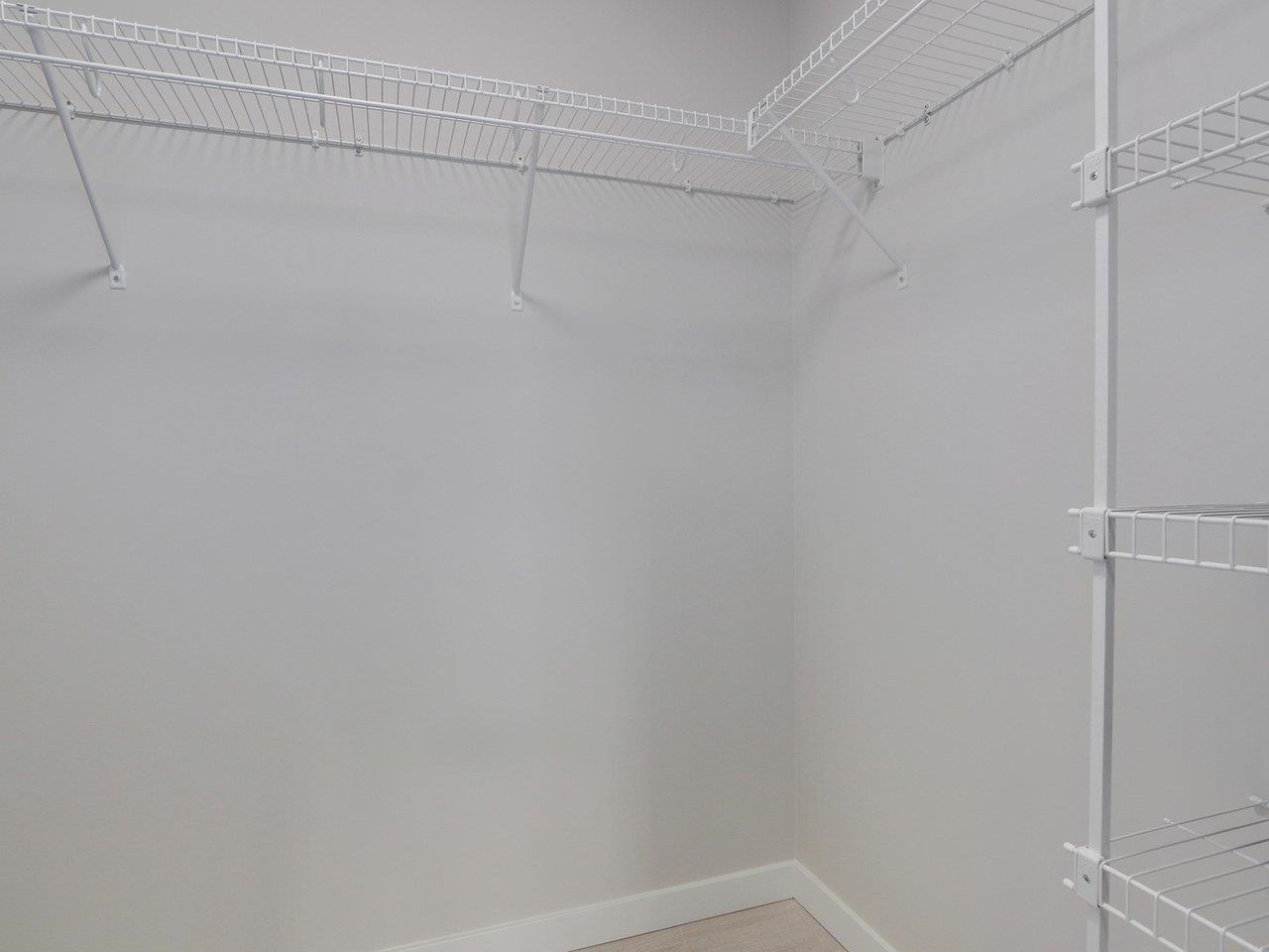 304 110 17th Street  - MLS&reg; # R3166395