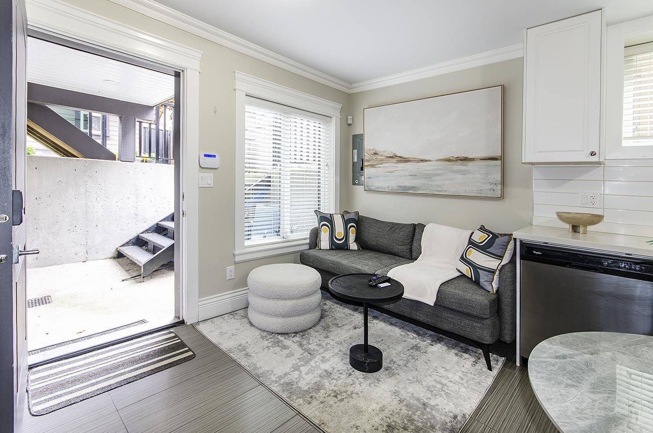  2129 46th Avenue - MLS&reg; # R3166526