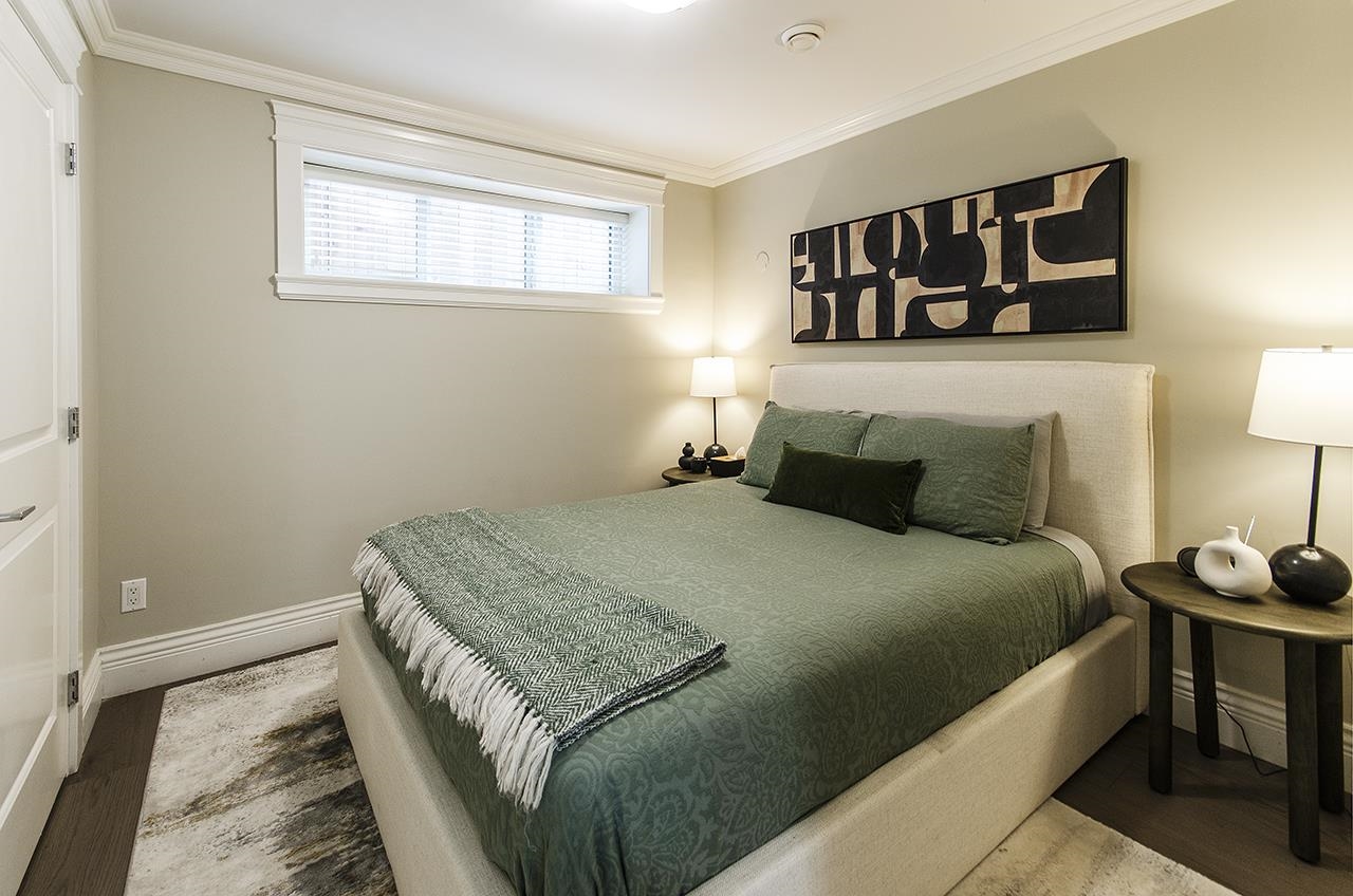  2129 46th Avenue - MLS&reg; # R3166526
