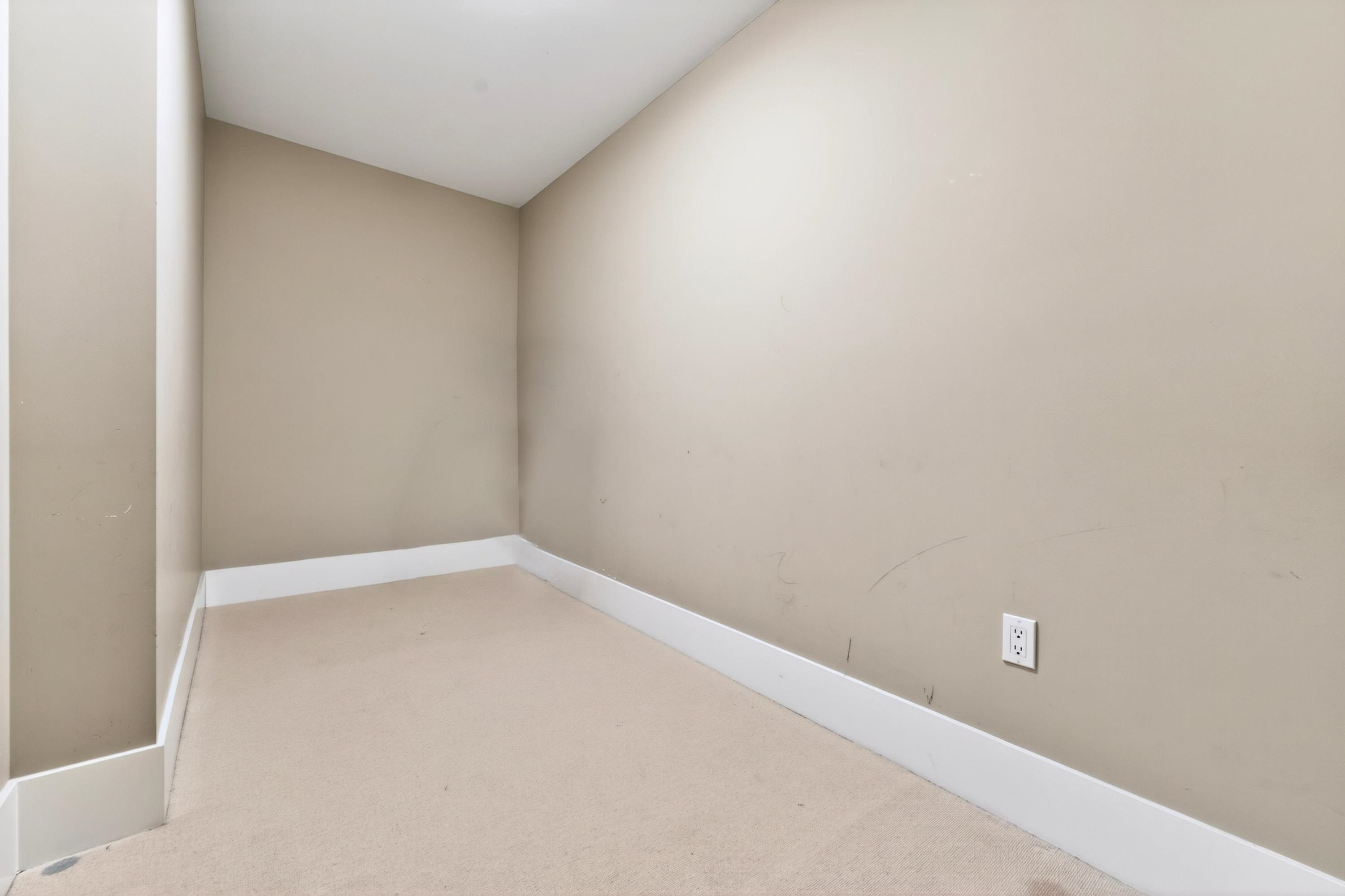  7523 Yukon Street - MLS&reg; # R3167094