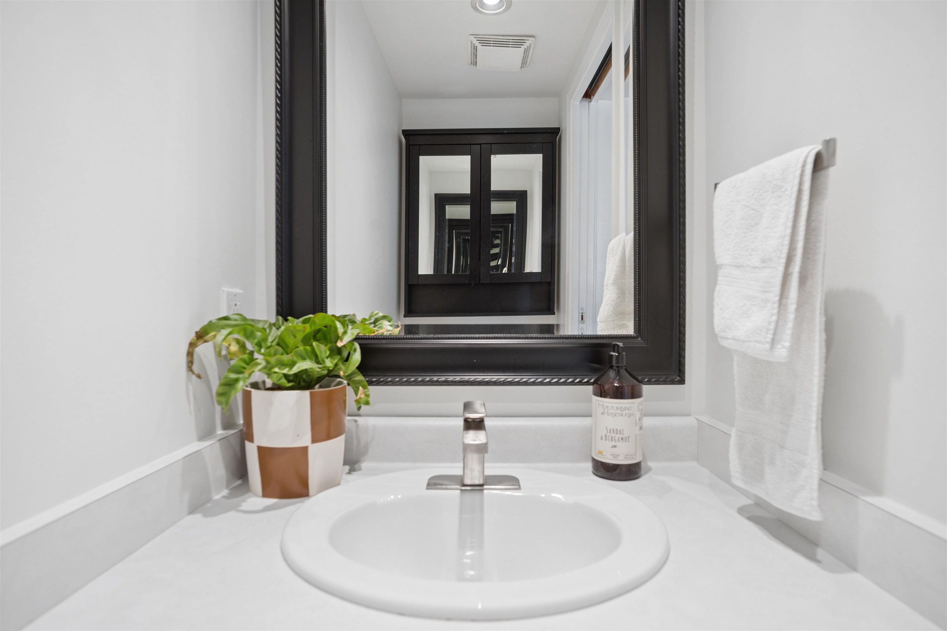 203 2190 5th Avenue - MLS&reg; # R3167974