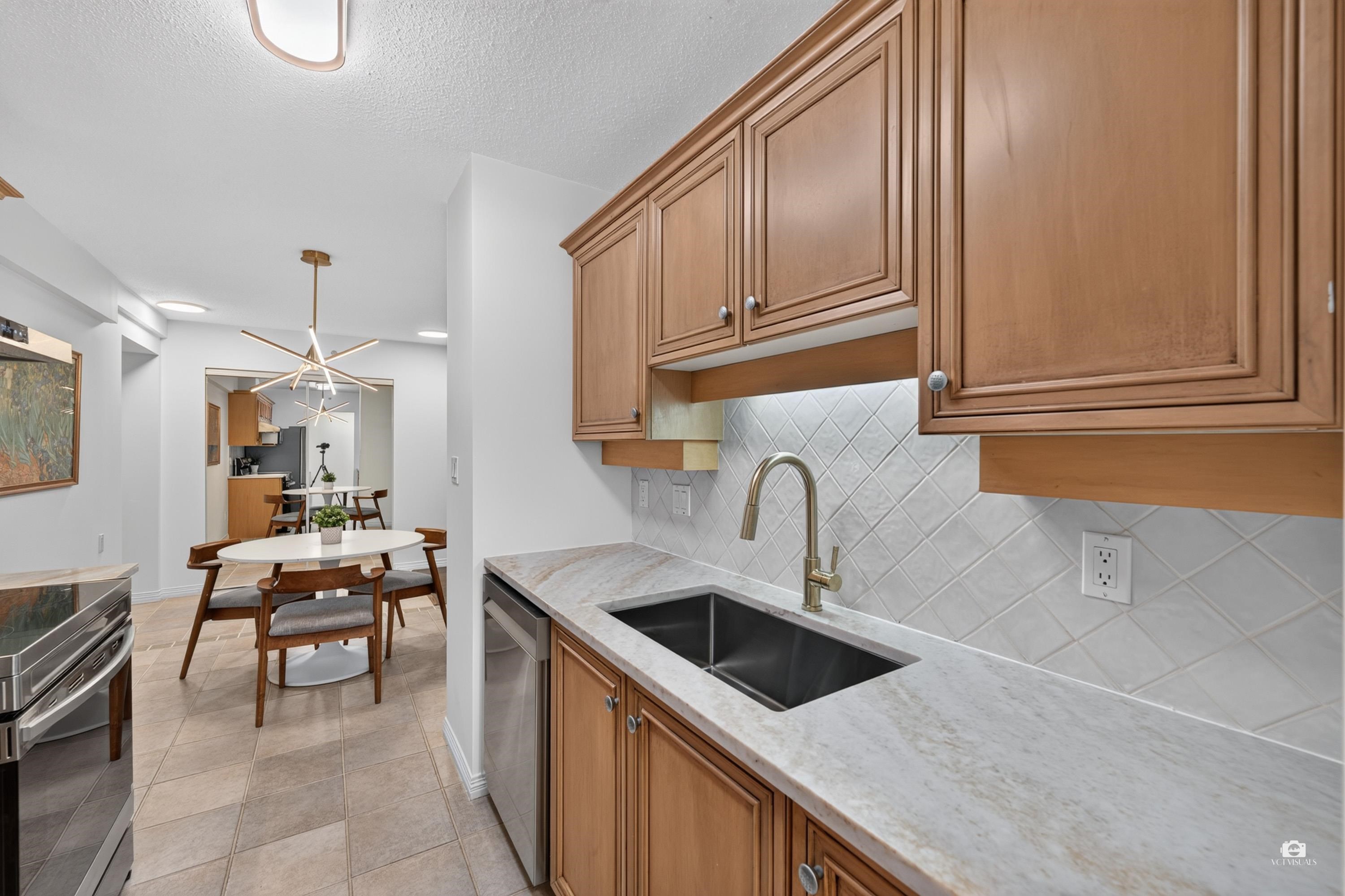 202 5639 Hampton Place - MLS&reg; # R3168208