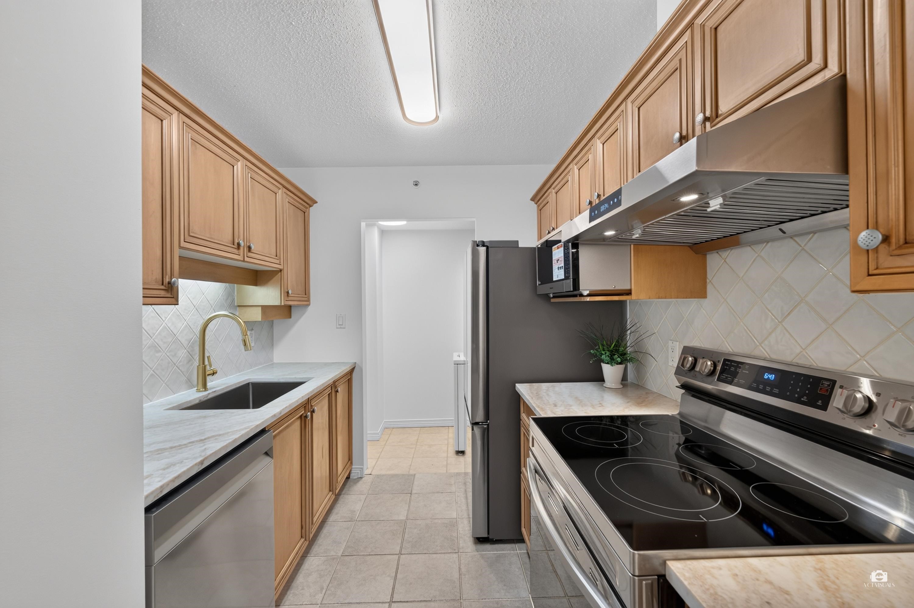 202 5639 Hampton Place - MLS&reg; # R3168208