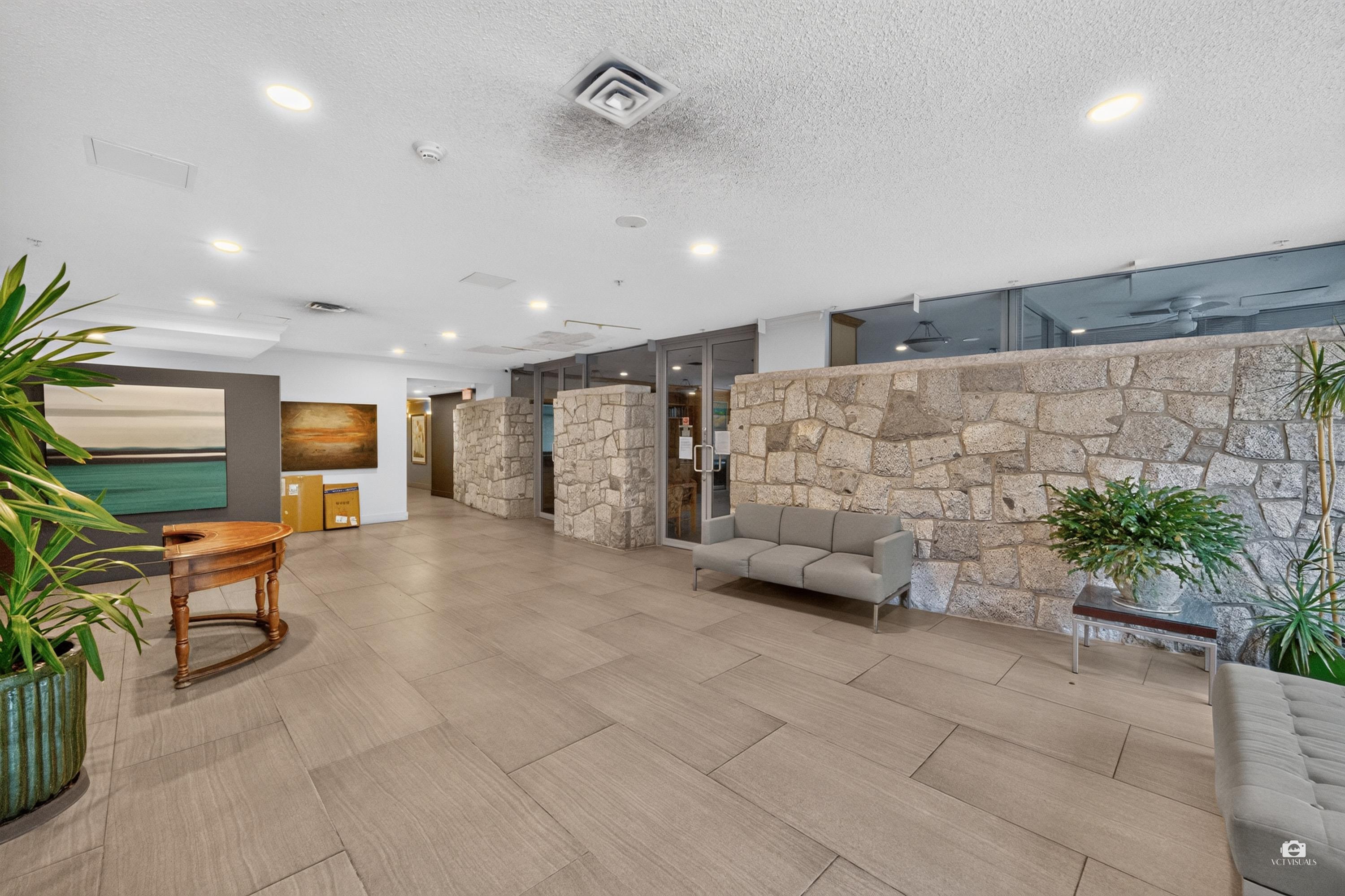 202 5639 Hampton Place - MLS&reg; # R3168208