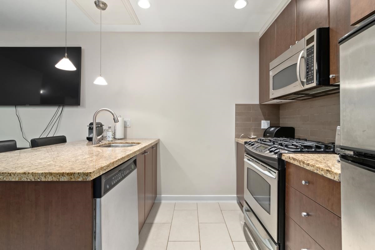 22 1863 Wesbrook Mall - MLS&reg; # R3168896