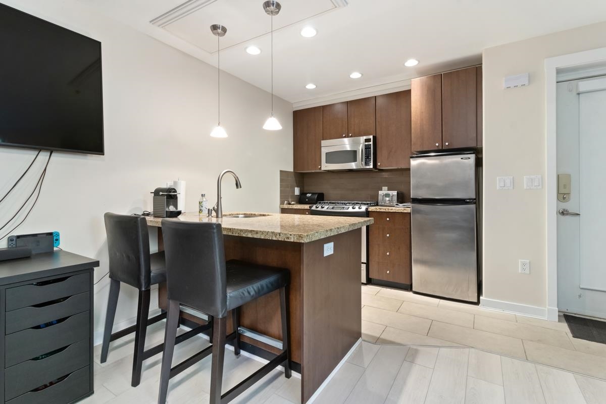 22 1863 Wesbrook Mall - MLS&reg; # R3168896