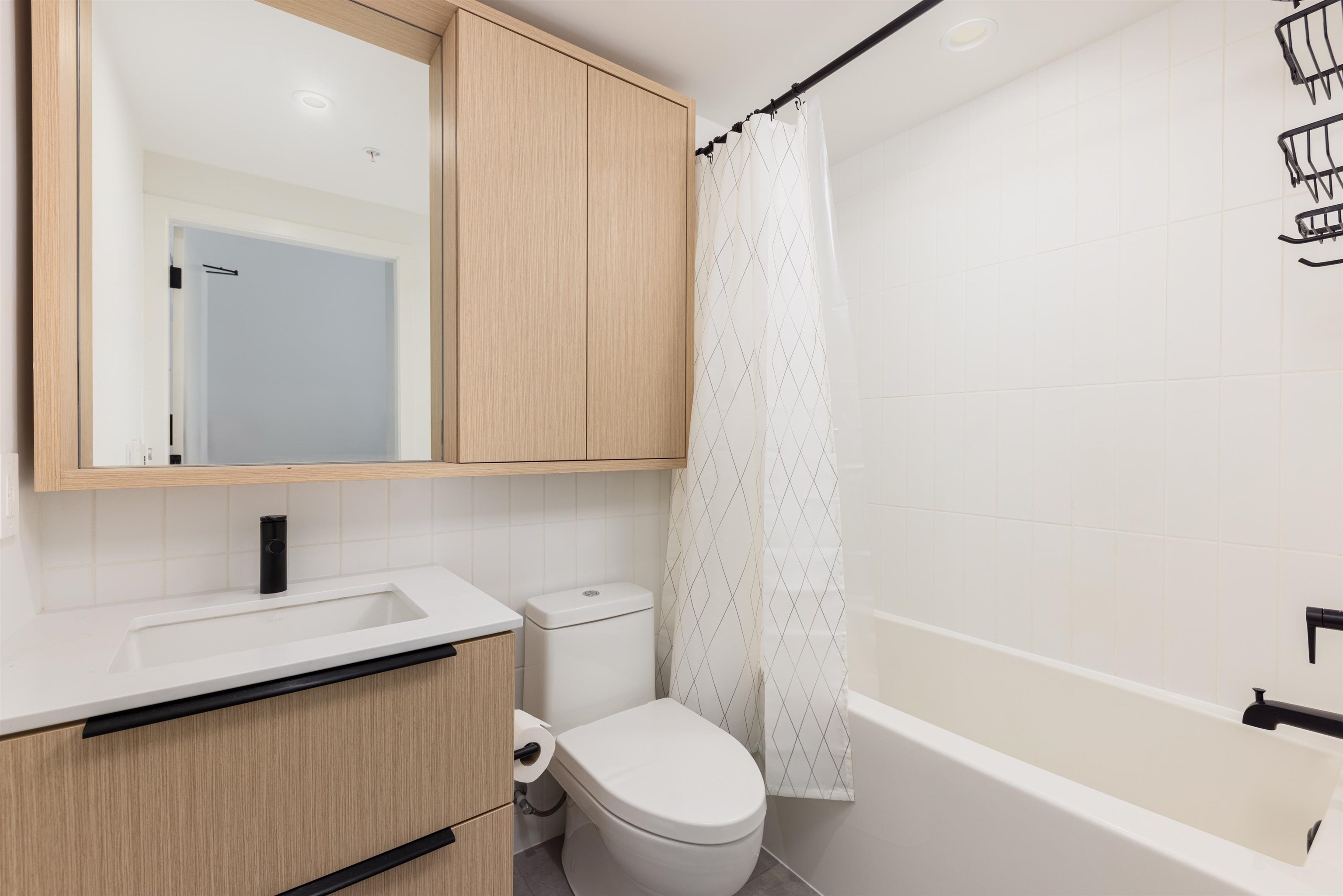 213 2520 Guelph Street - MLS&reg; # R3168913