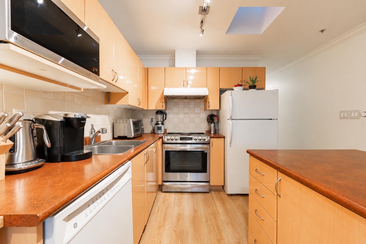 406 5629 Dunbar Street - MLS&reg; # R3168937