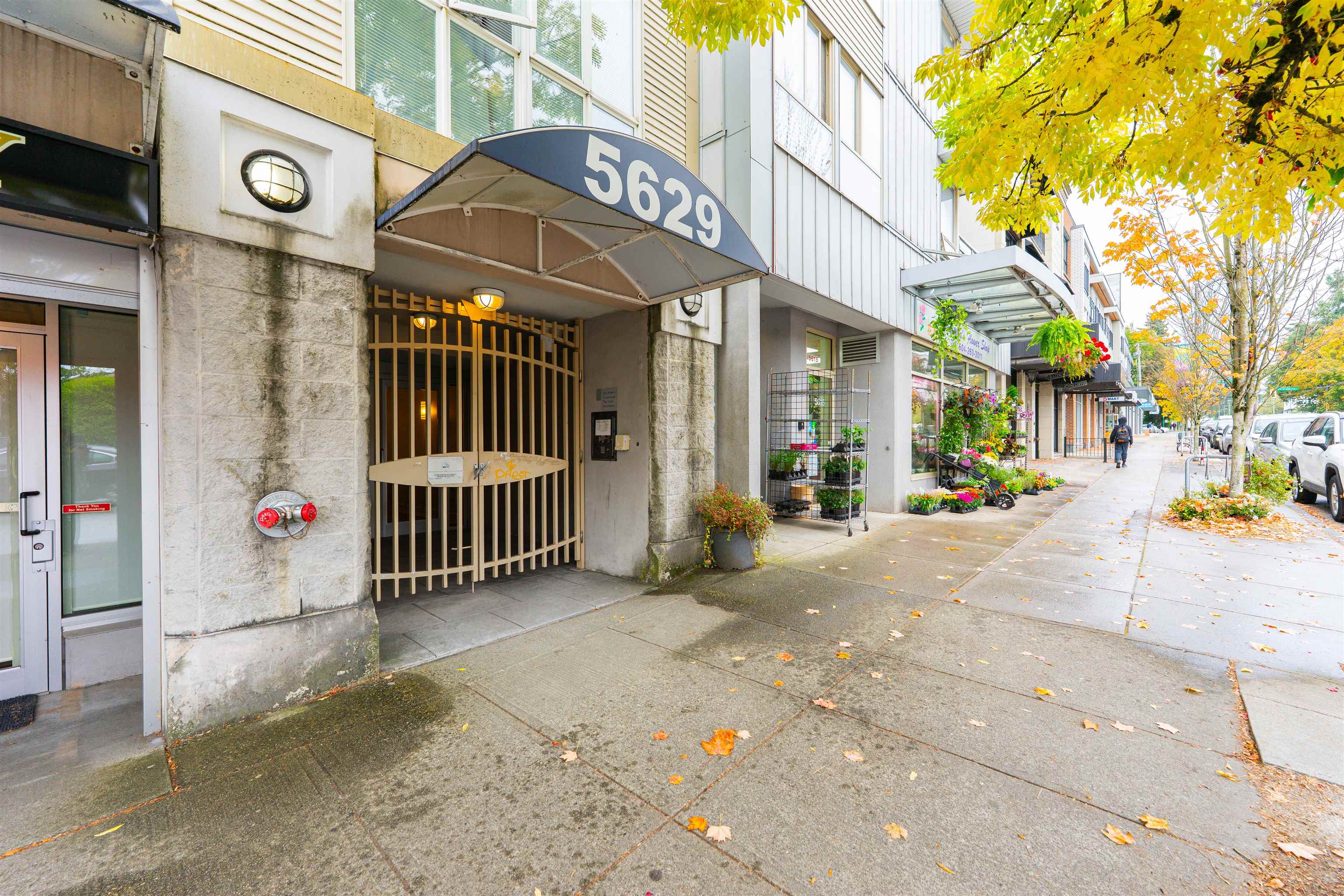 406 5629 Dunbar Street - MLS&reg; # R3168937