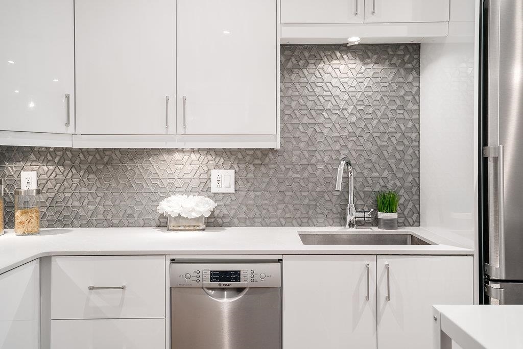 208 1425 Cypress Street - MLS&reg; # R3169659