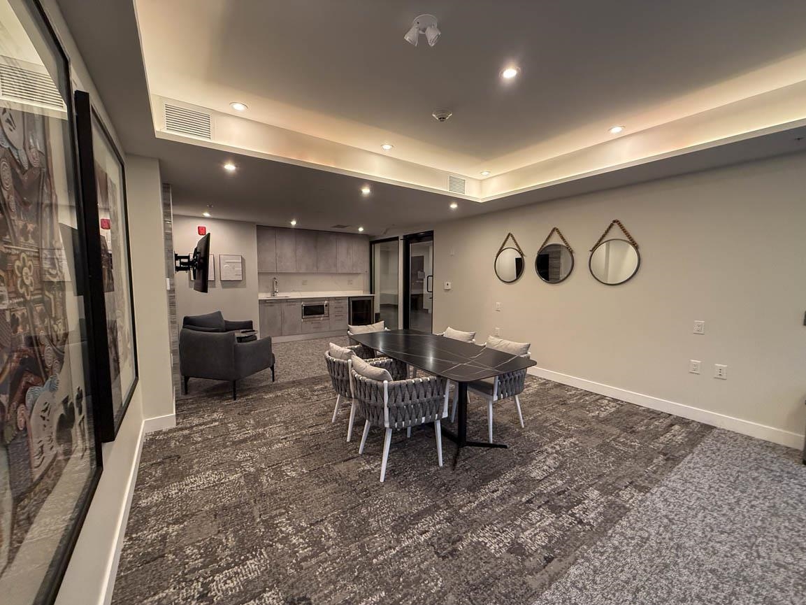 306 3588 Hull Street - MLS&reg; # R3169859