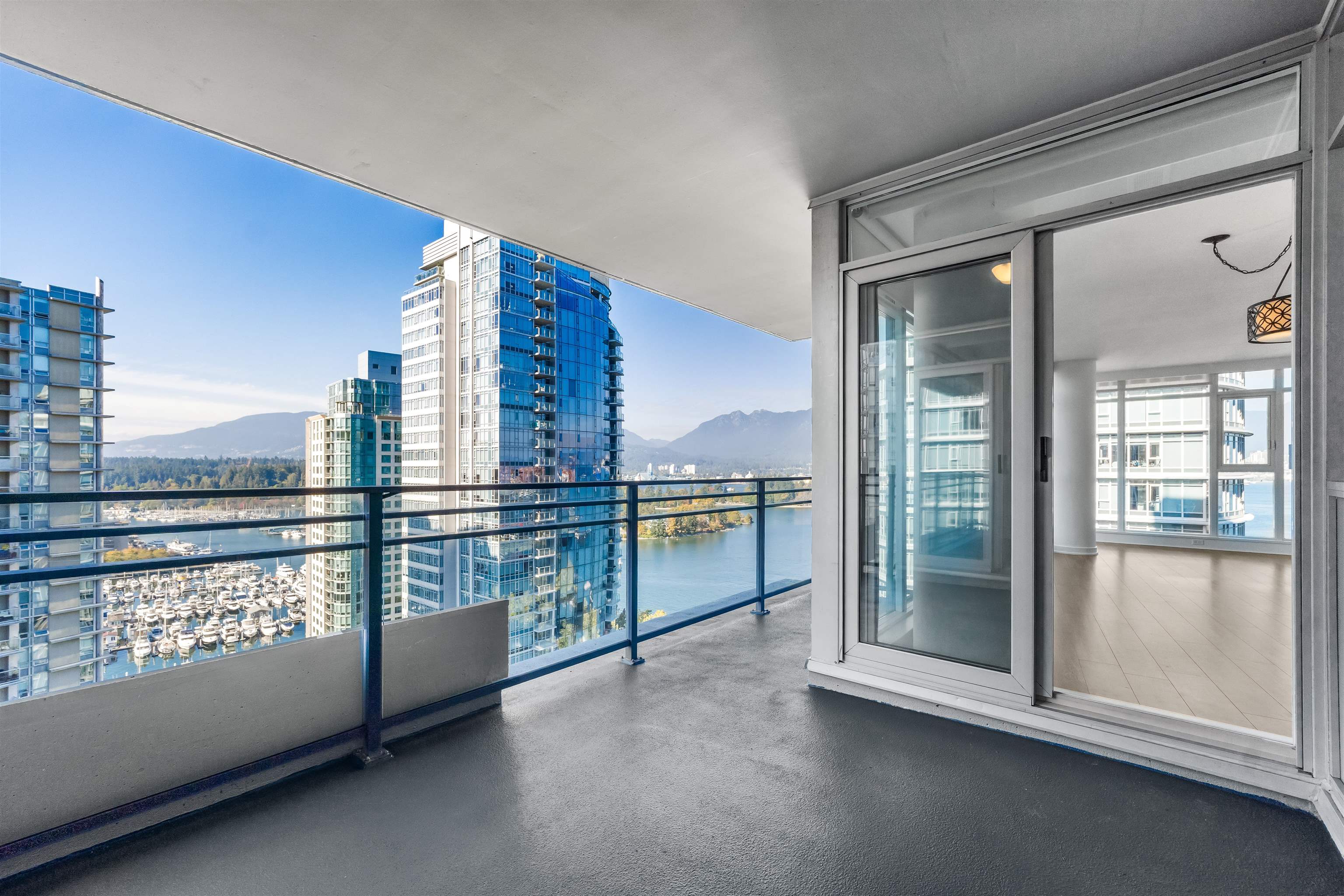 2302 1205 Hastings Street - MLS&reg; # R3170014