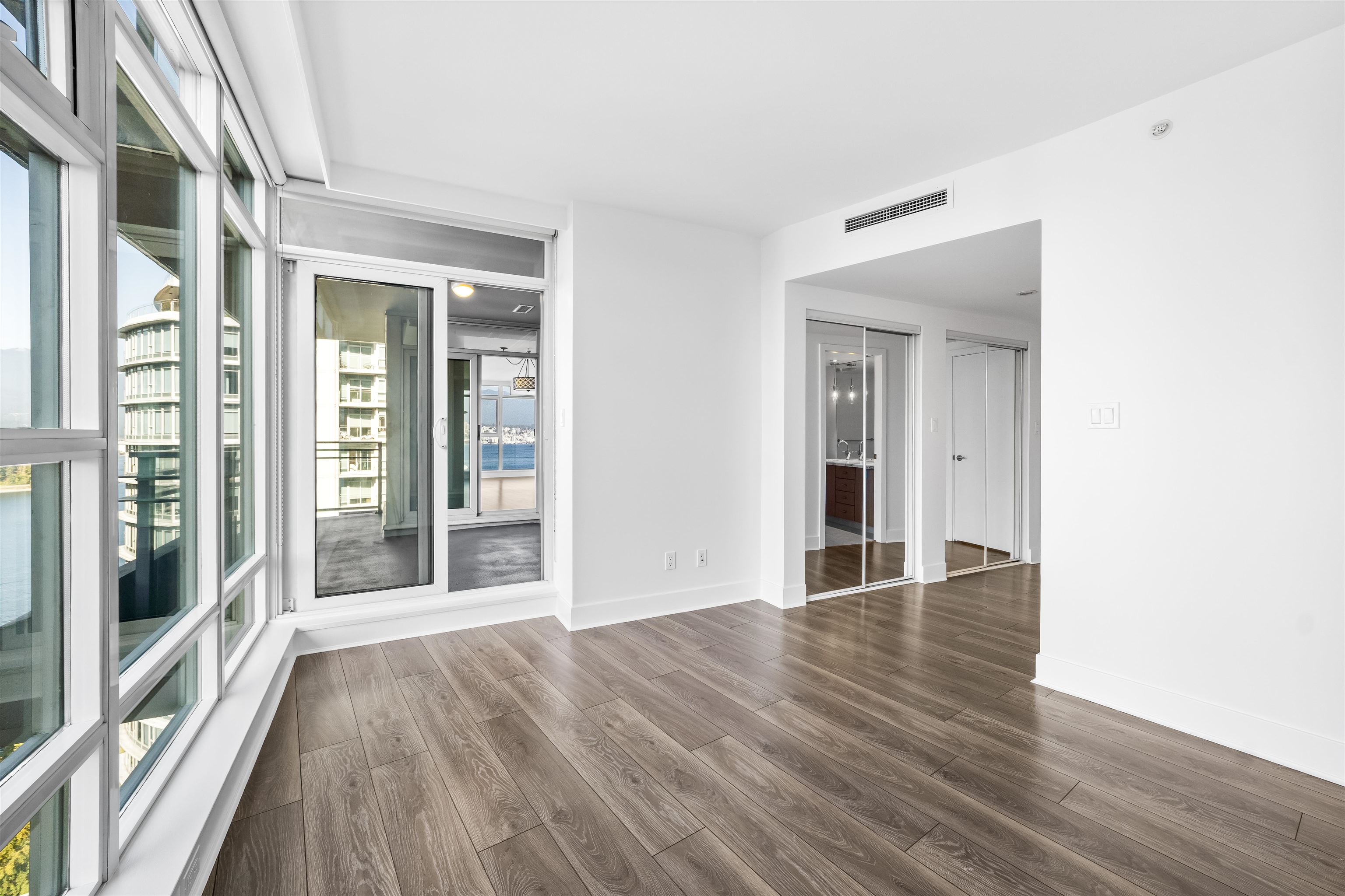 2302 1205 Hastings Street - MLS&reg; # R3170014