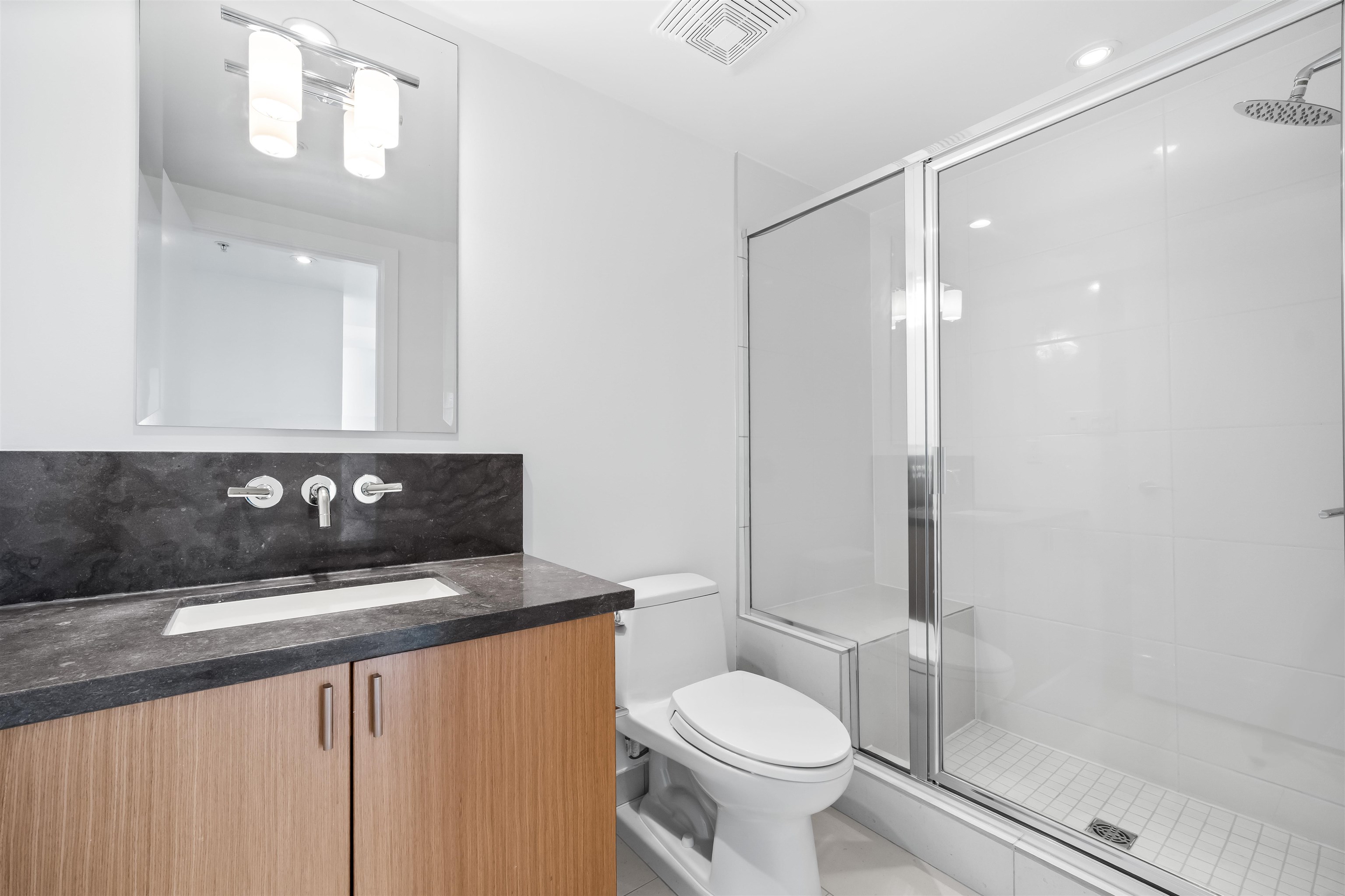 2302 1205 Hastings Street - MLS&reg; # R3170014