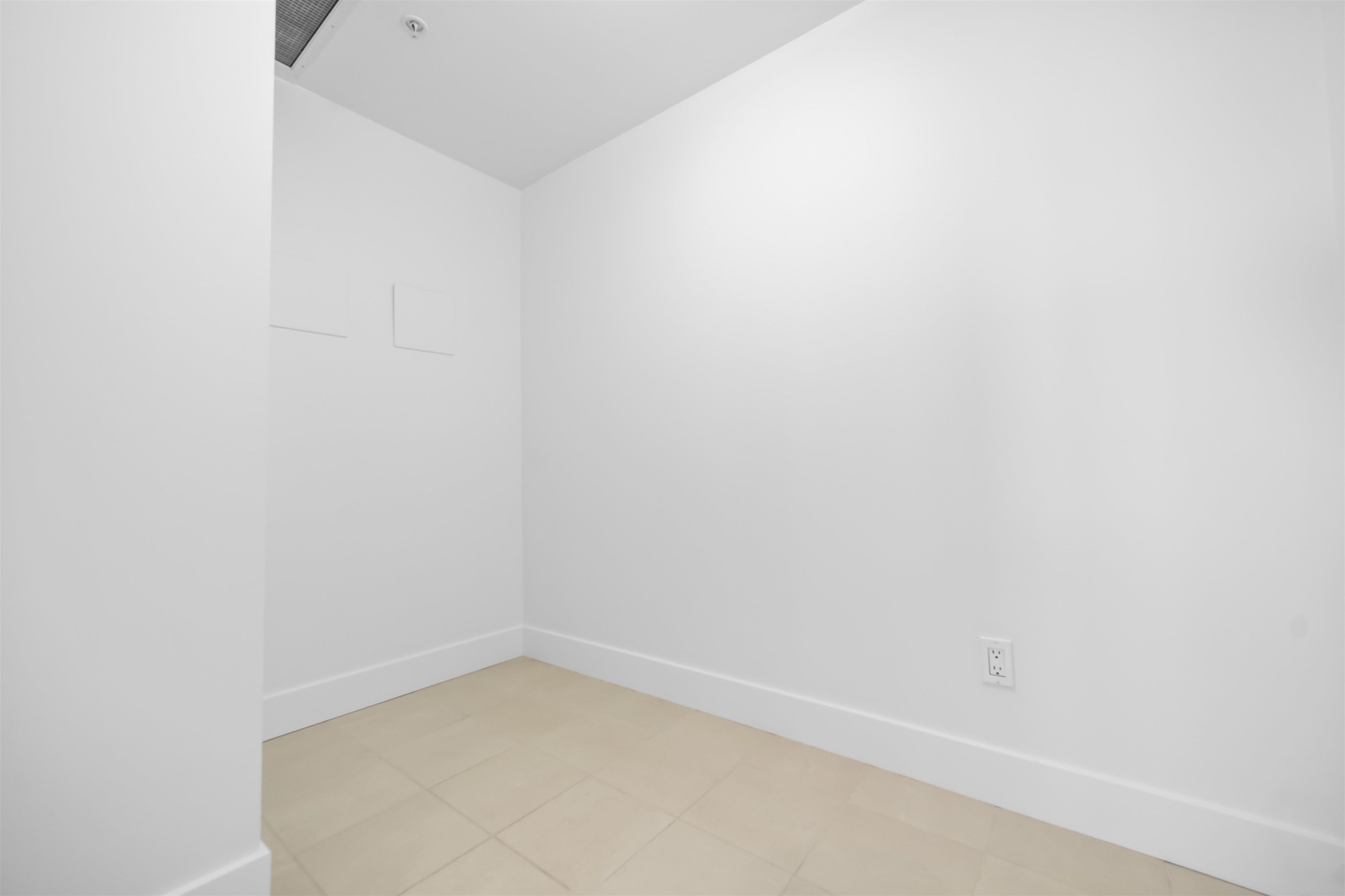 2302 1205 Hastings Street - MLS&reg; # R3170014
