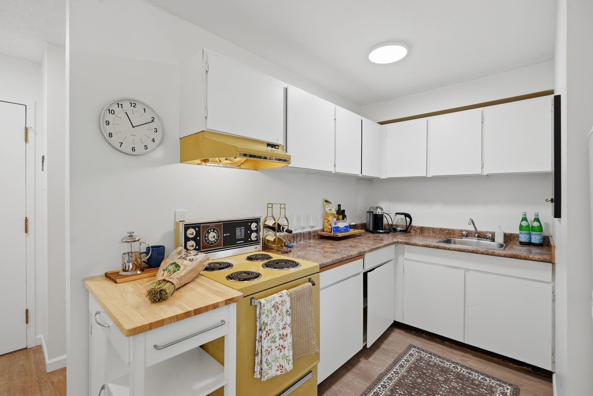 104 3465 Glen Drive - MLS&reg; # R3171410