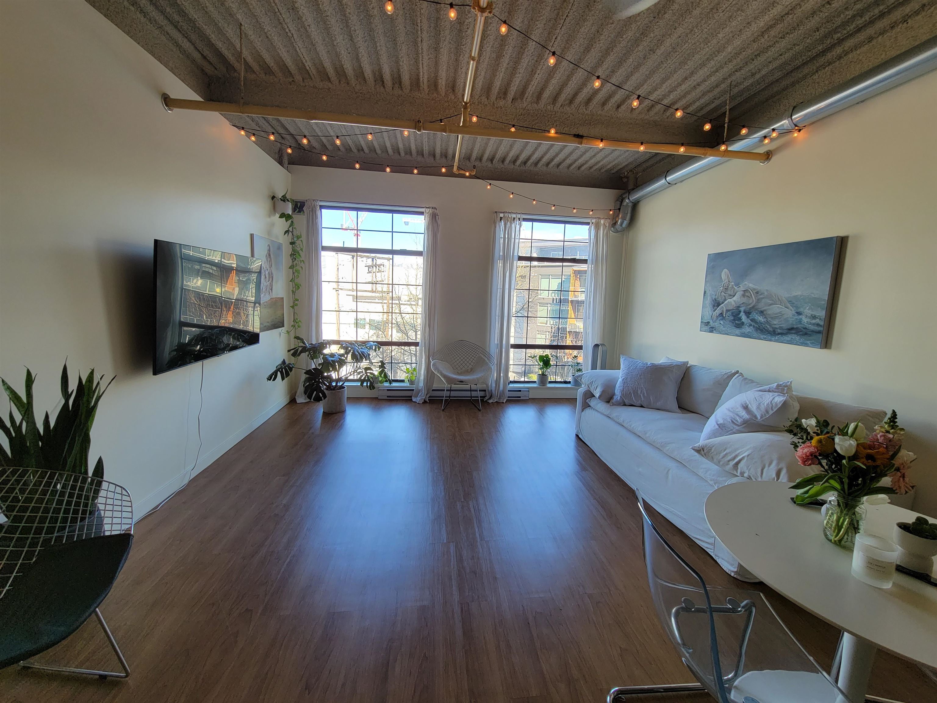 217 237 4th Avenue - MLS&reg; # R3171589