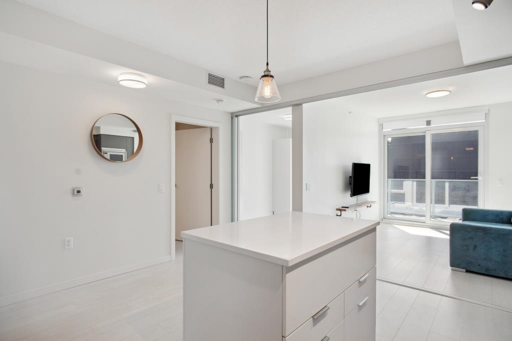 920 180 2nd Avenue - MLS&reg; # R3171892
