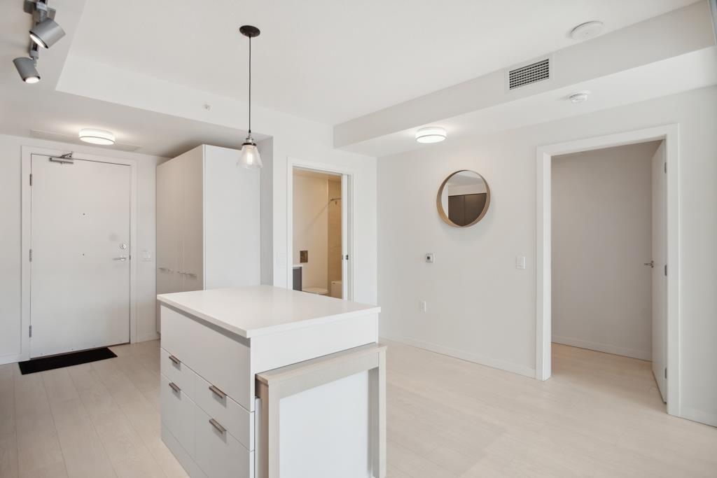 920 180 2nd Avenue - MLS&reg; # R3171892