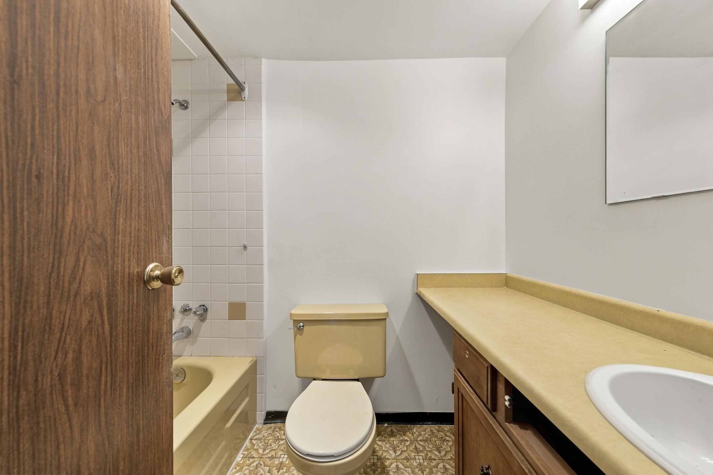 205 1825 8th Avenue - MLS&reg; # R3171983