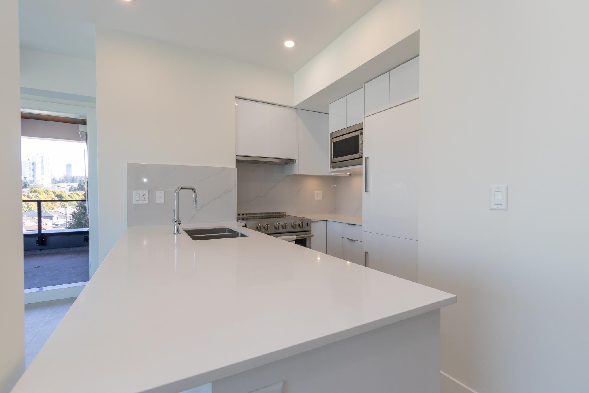 5399 Joyce  - MLS&reg; # R3172192