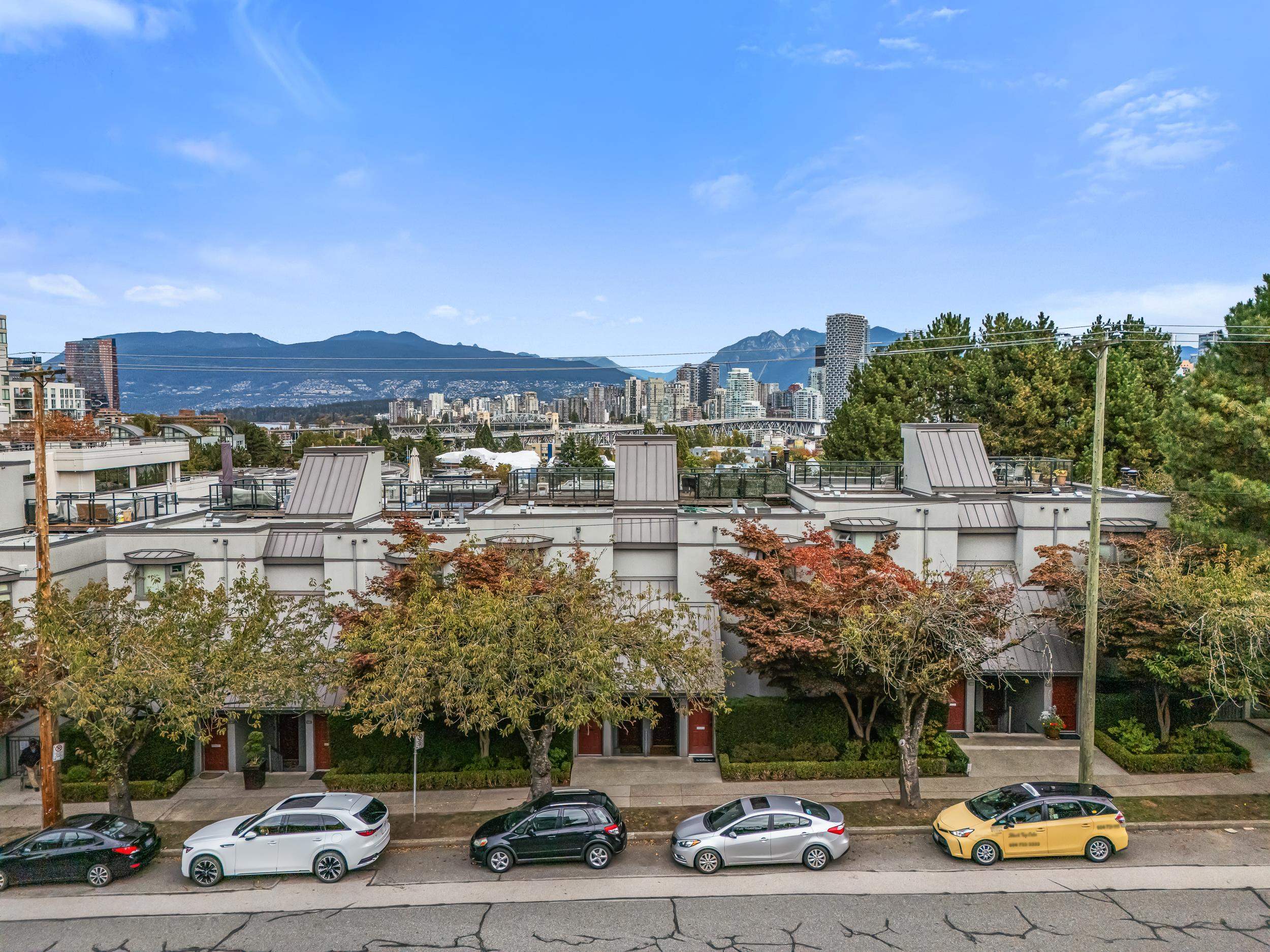  1339 8th Avenue - MLS&reg; # R3172354