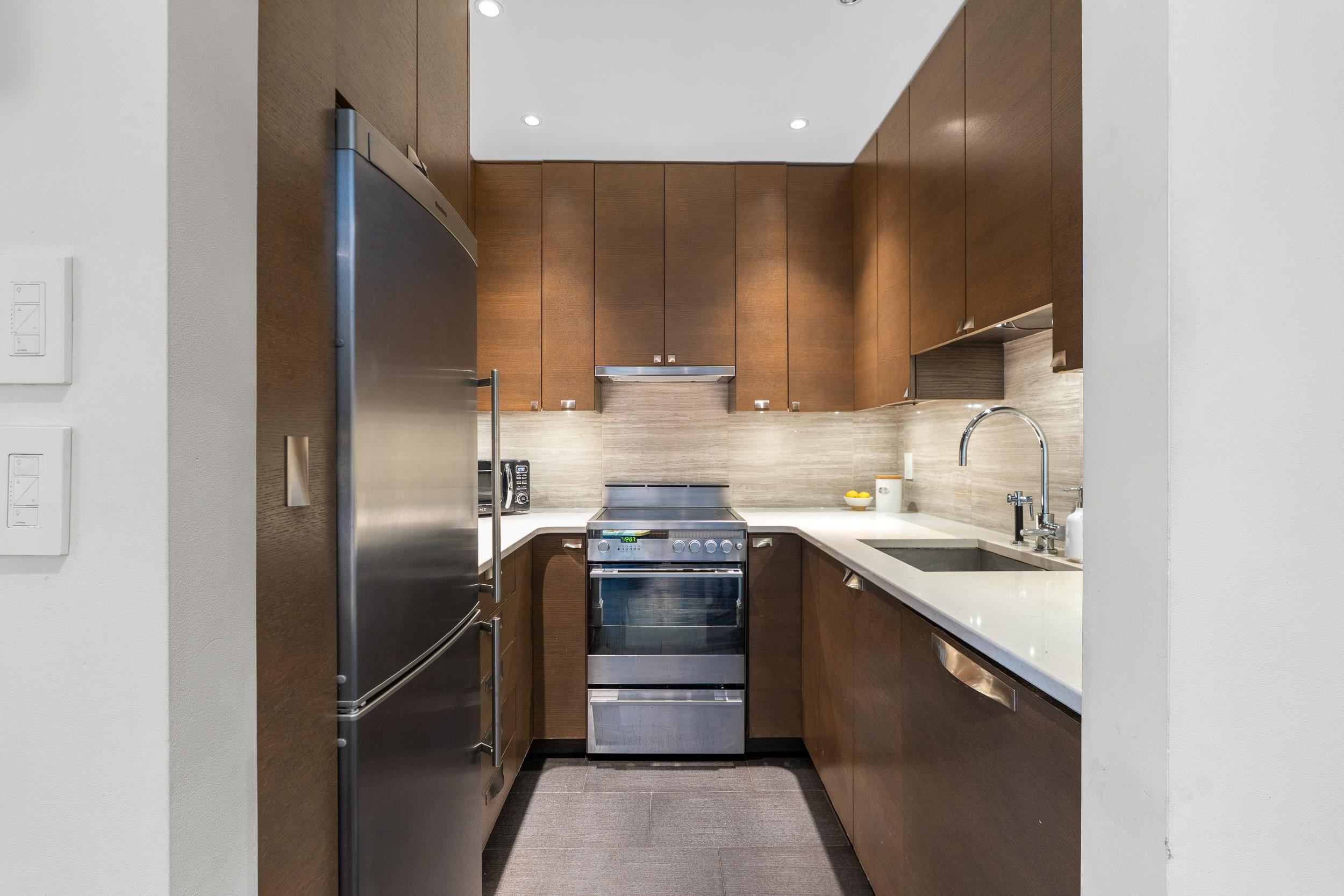  1339 8th Avenue - MLS&reg; # R3172354