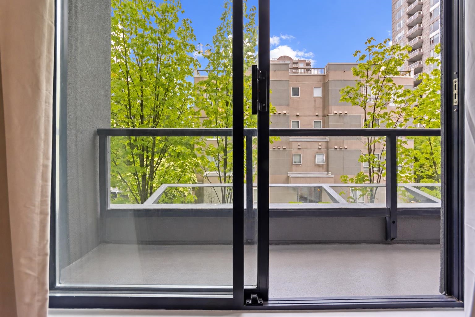 205 3438 Vanness Avenue - MLS&reg; # R3172389