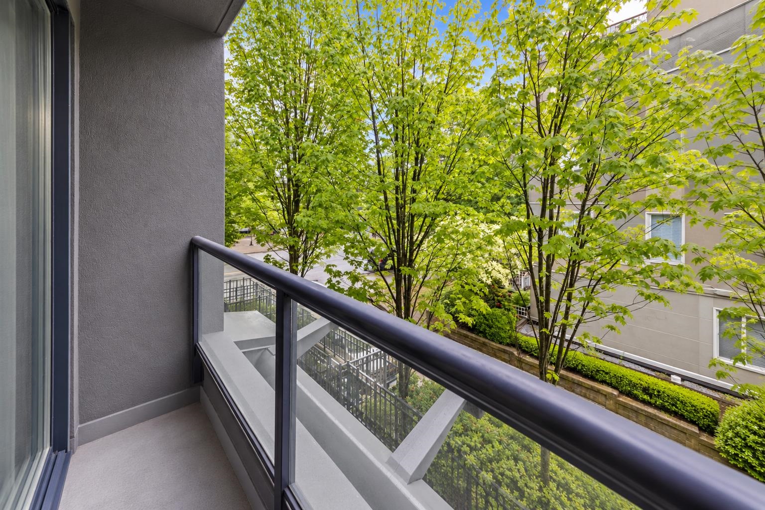 205 3438 Vanness Avenue - MLS&reg; # R3172389