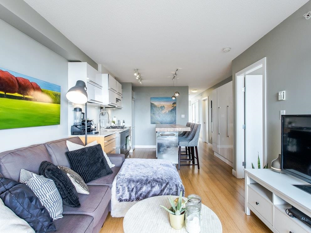 605 718 Main Street - MLS&reg; # R3172489
