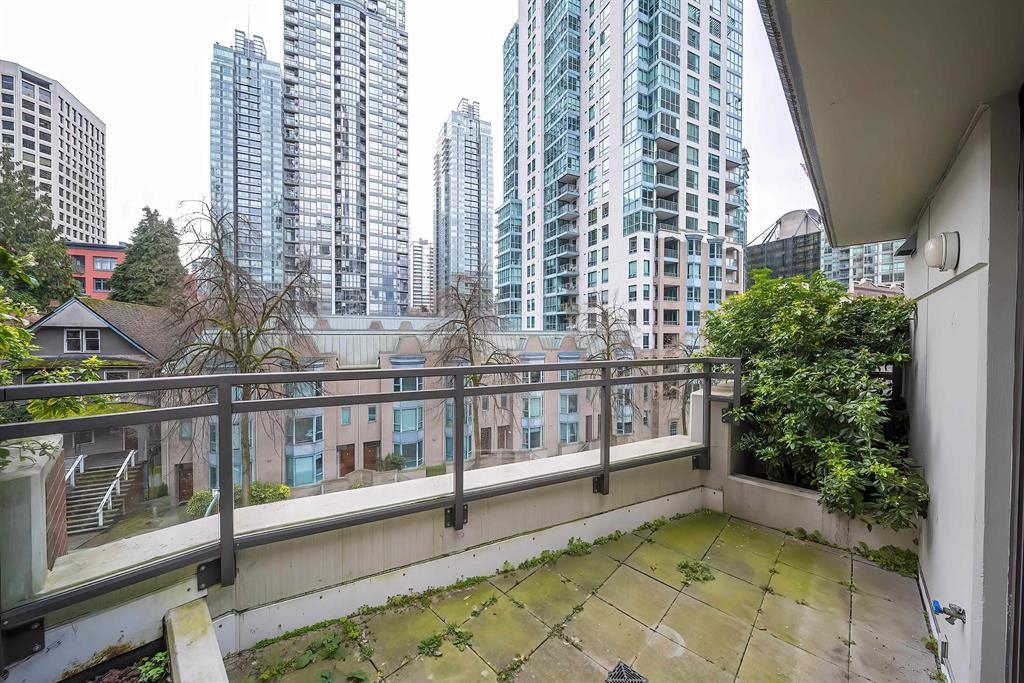 303 1211 Melville Street - MLS&reg; # R3172664
