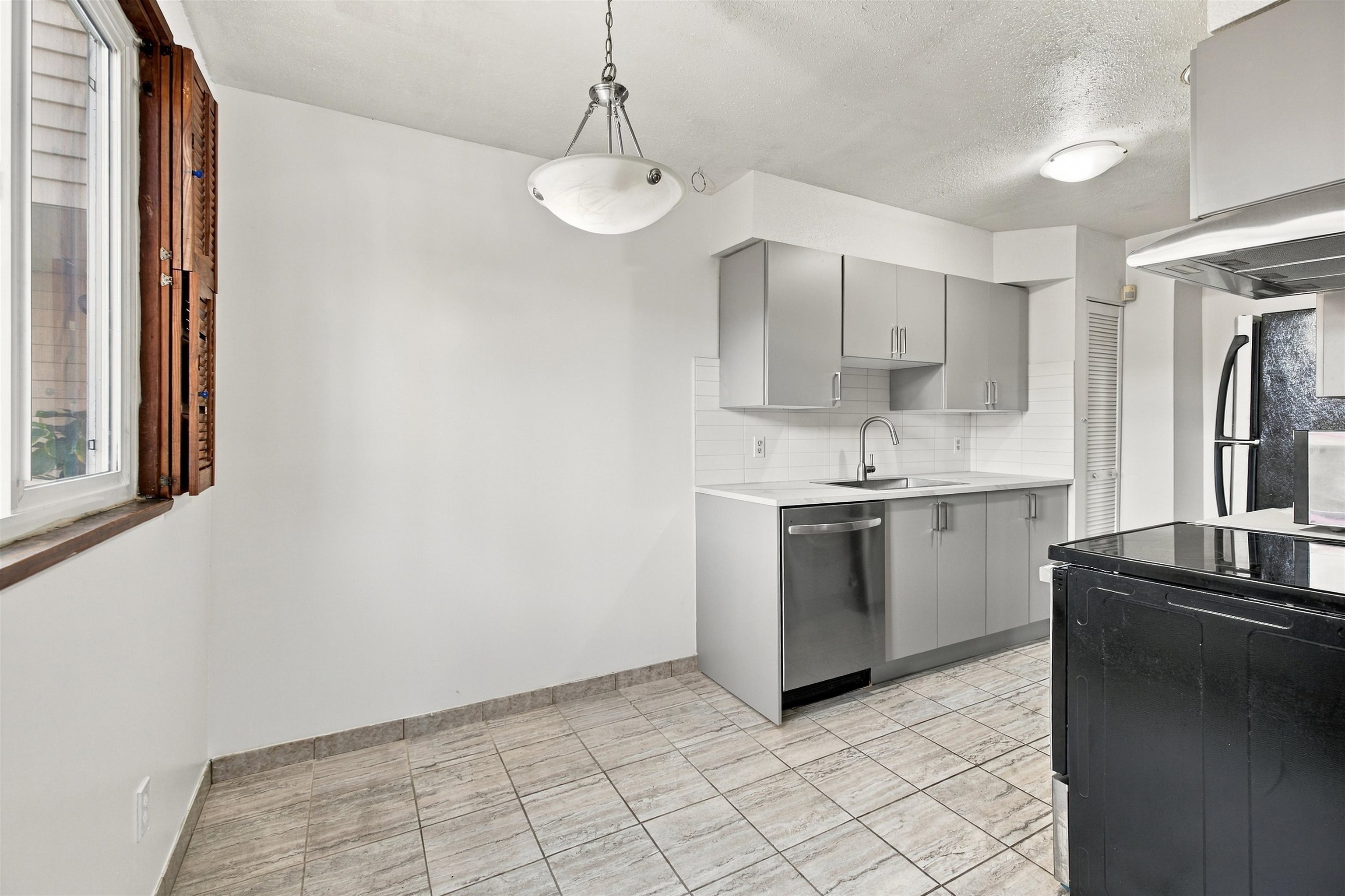 64 3433 49th Avenue - MLS&reg; # R3172749