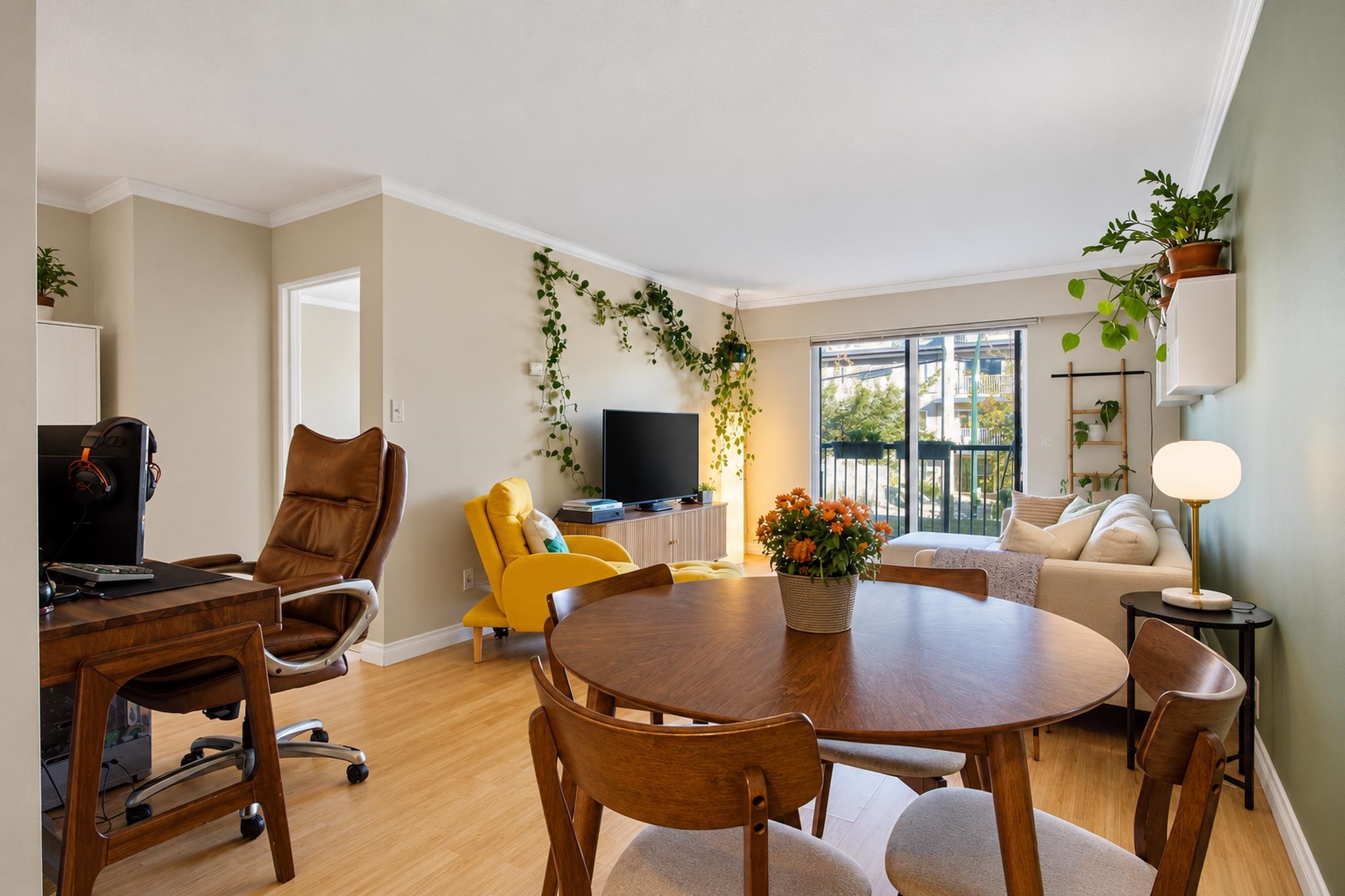 203 36 14th Avenue - MLS&reg; # R3176440