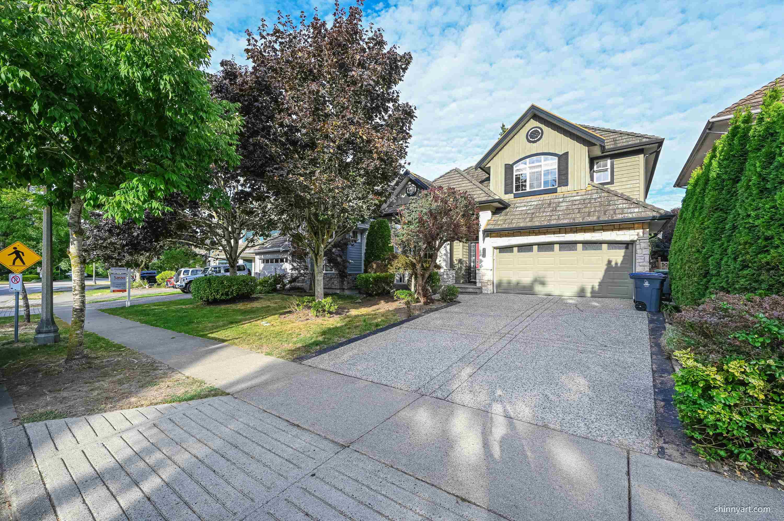  3458 Rosemary Heights Crescent - MLS&reg; # R3047013