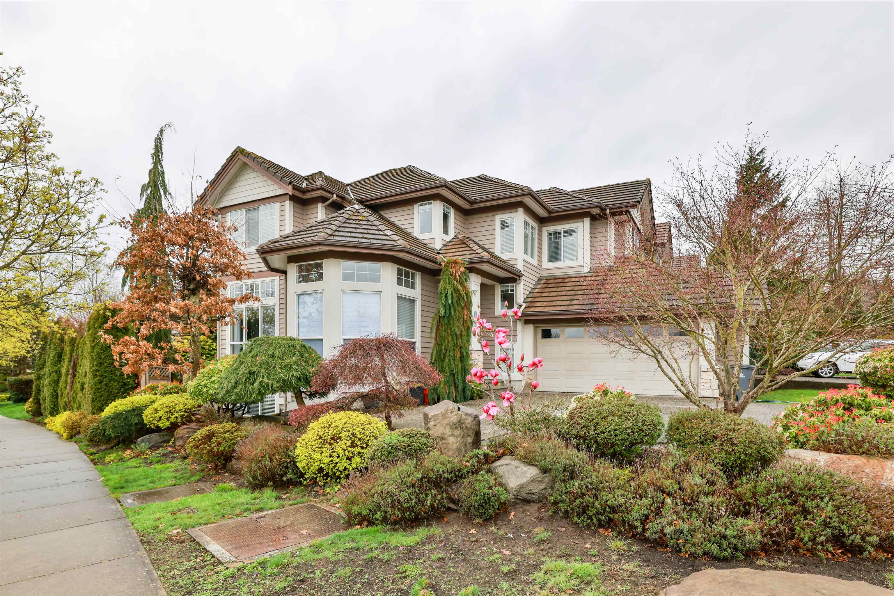  15638 33 Avenue - MLS&reg; # R3064776