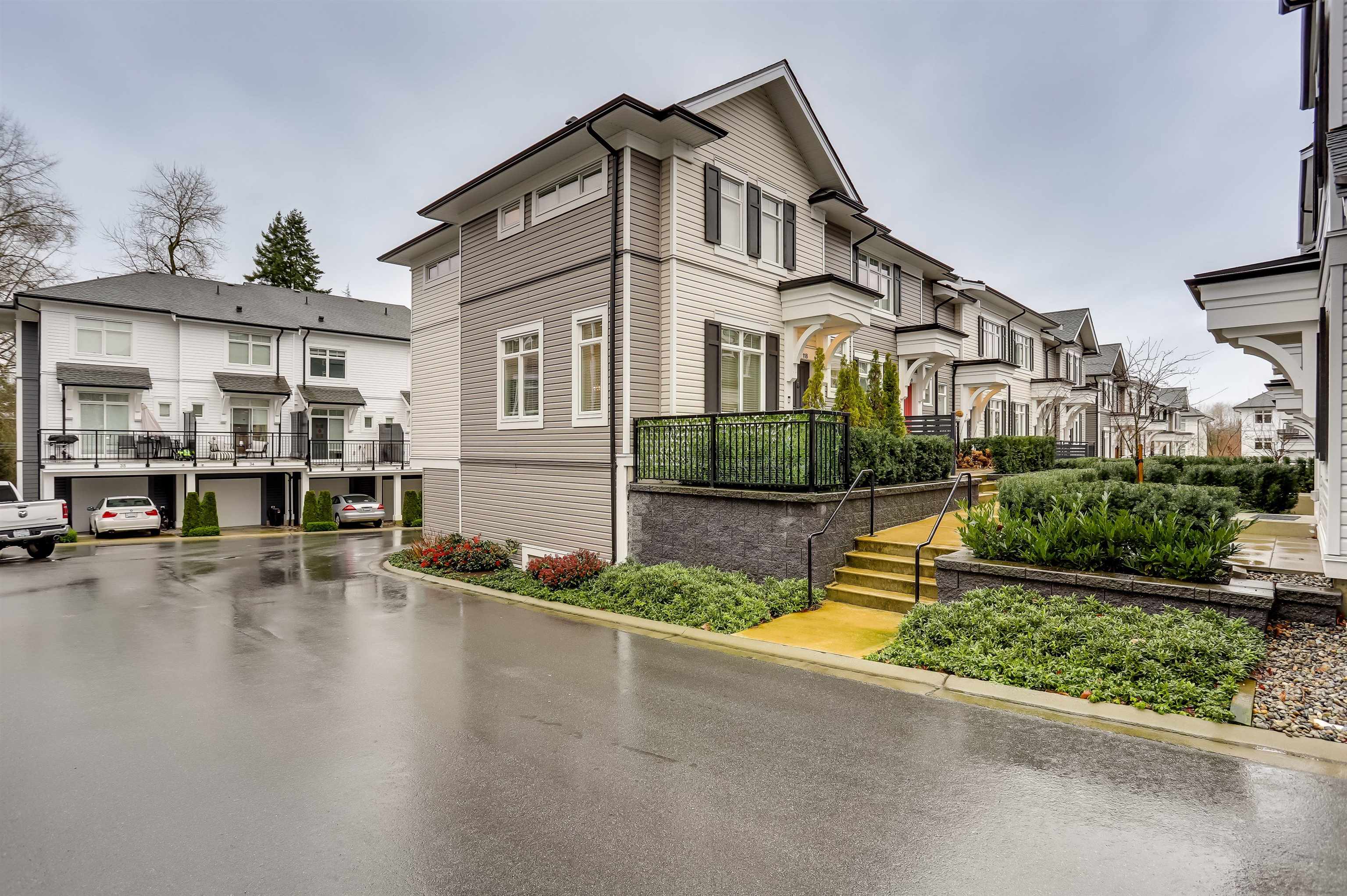 118 2070 Oak Meadows Drive - MLS&reg; # R3084550