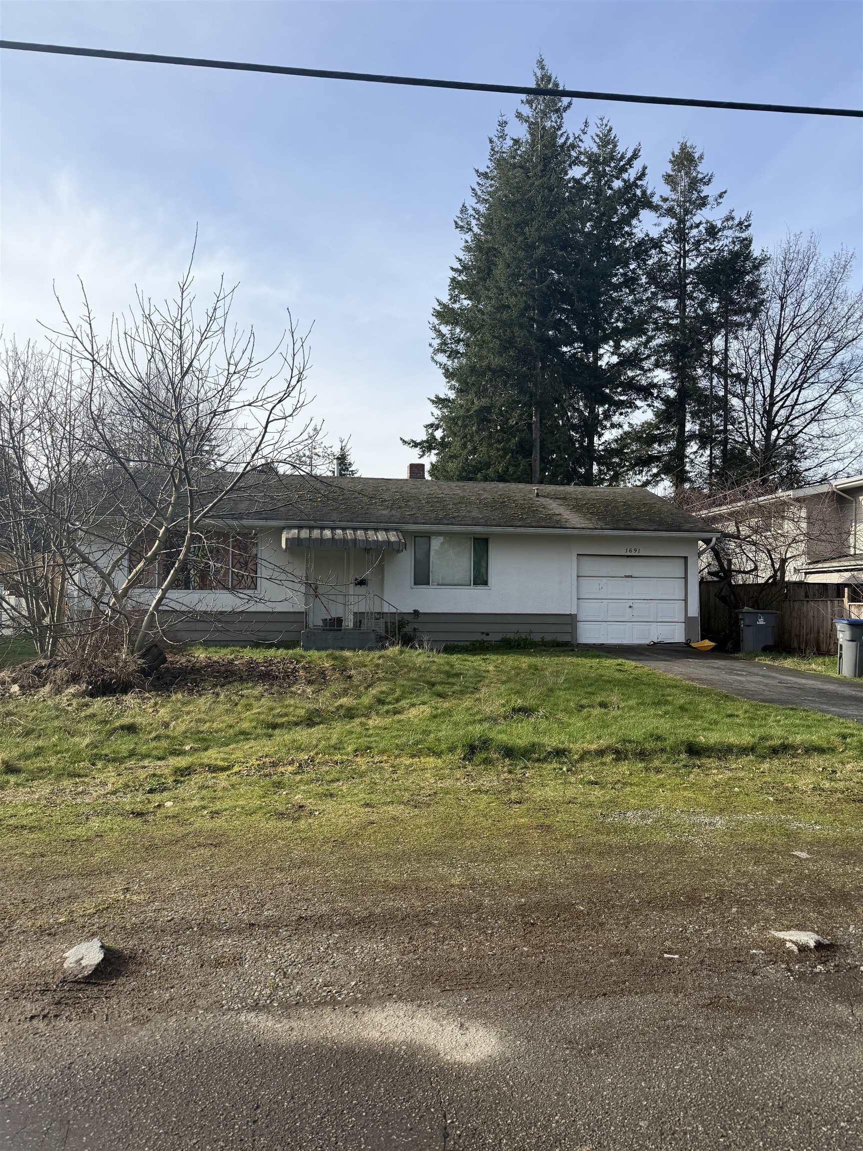  1691 157 Street - MLS&reg; # R3085673