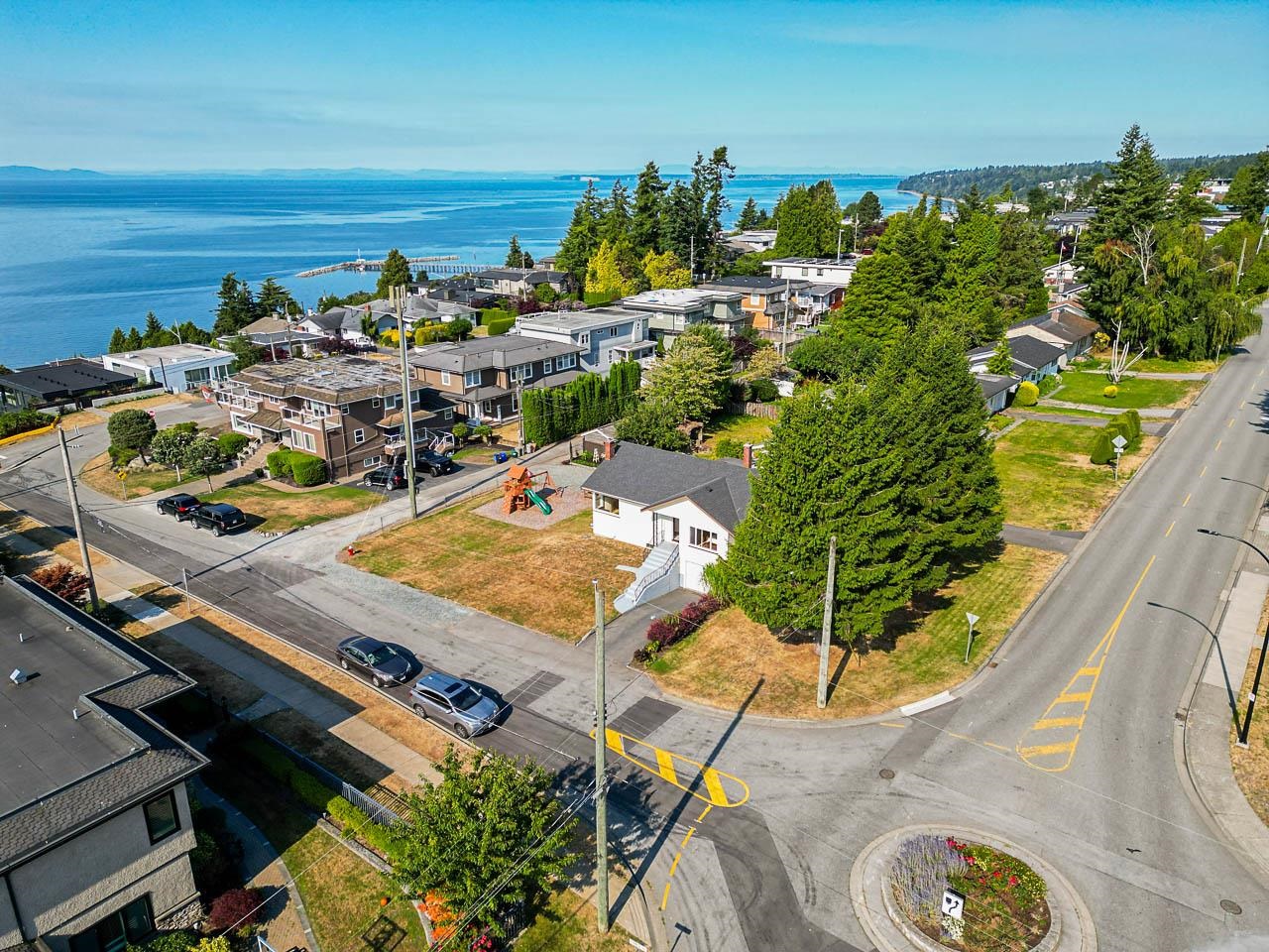  1033 Cypress Street - MLS&reg; # R3087061