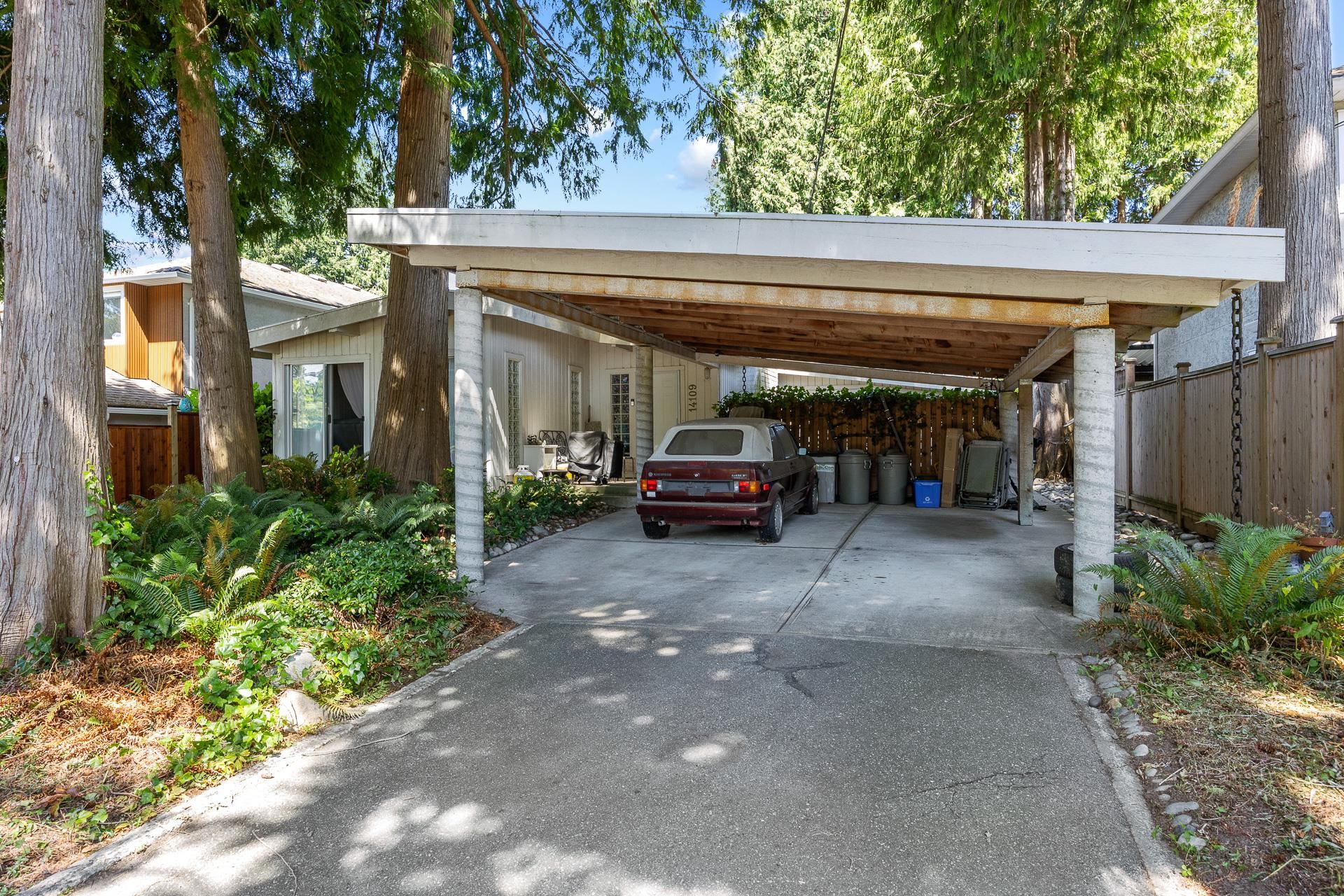  14109 Blackburn Avenue - MLS&reg; # R3093473