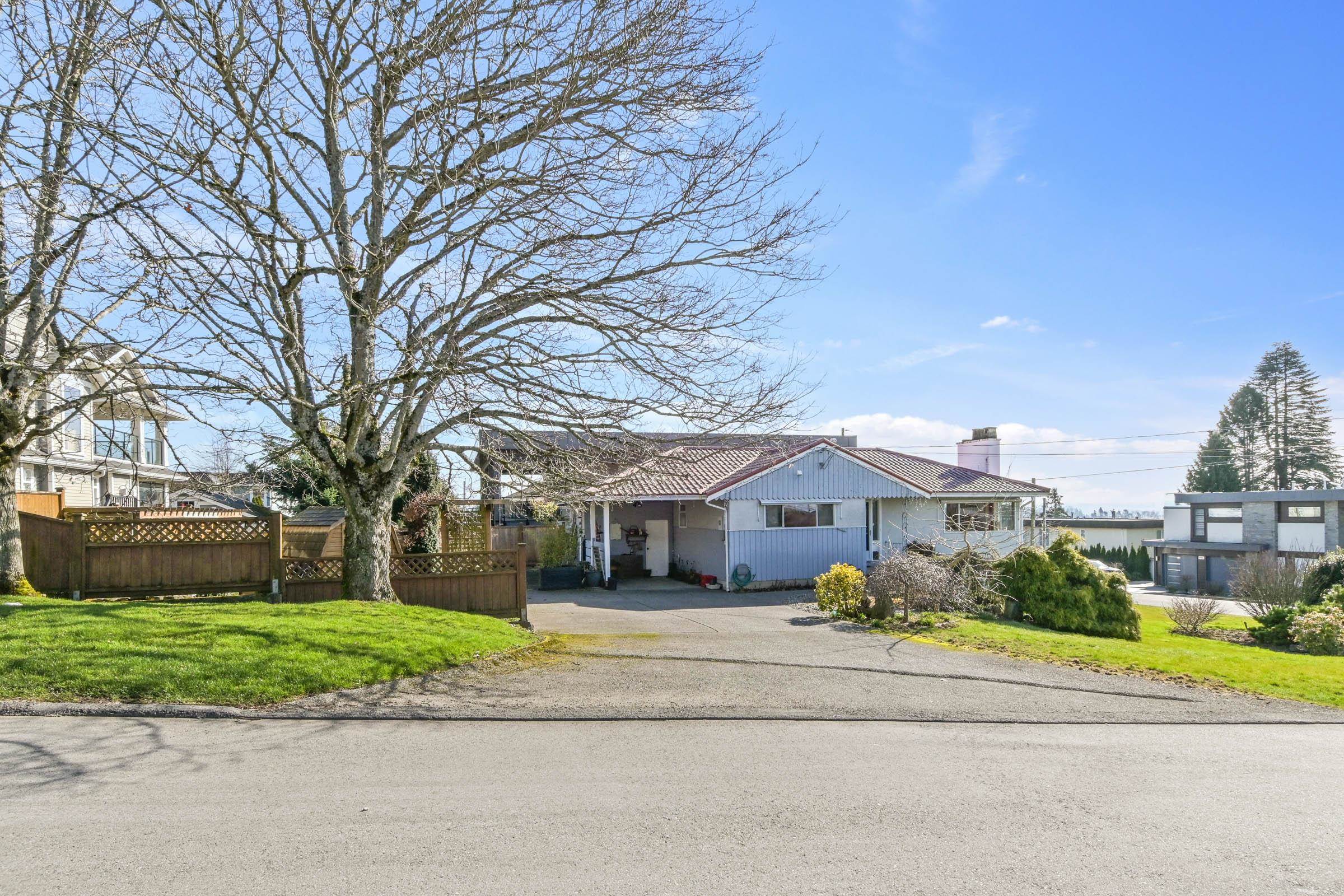  15761 Cliff Avenue - MLS&reg; # R3094248