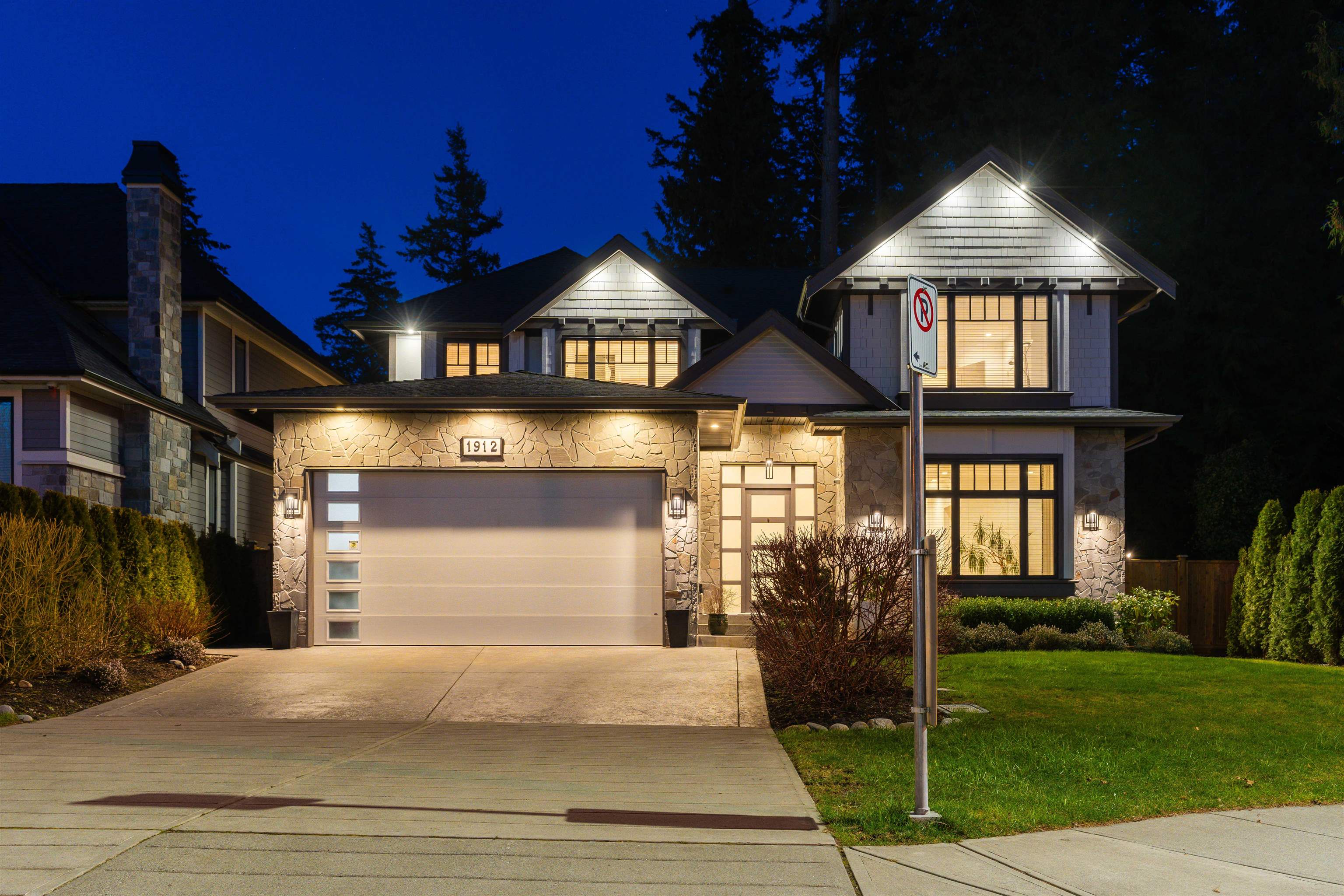  1912 Laronde Drive - MLS&reg; # R3094580