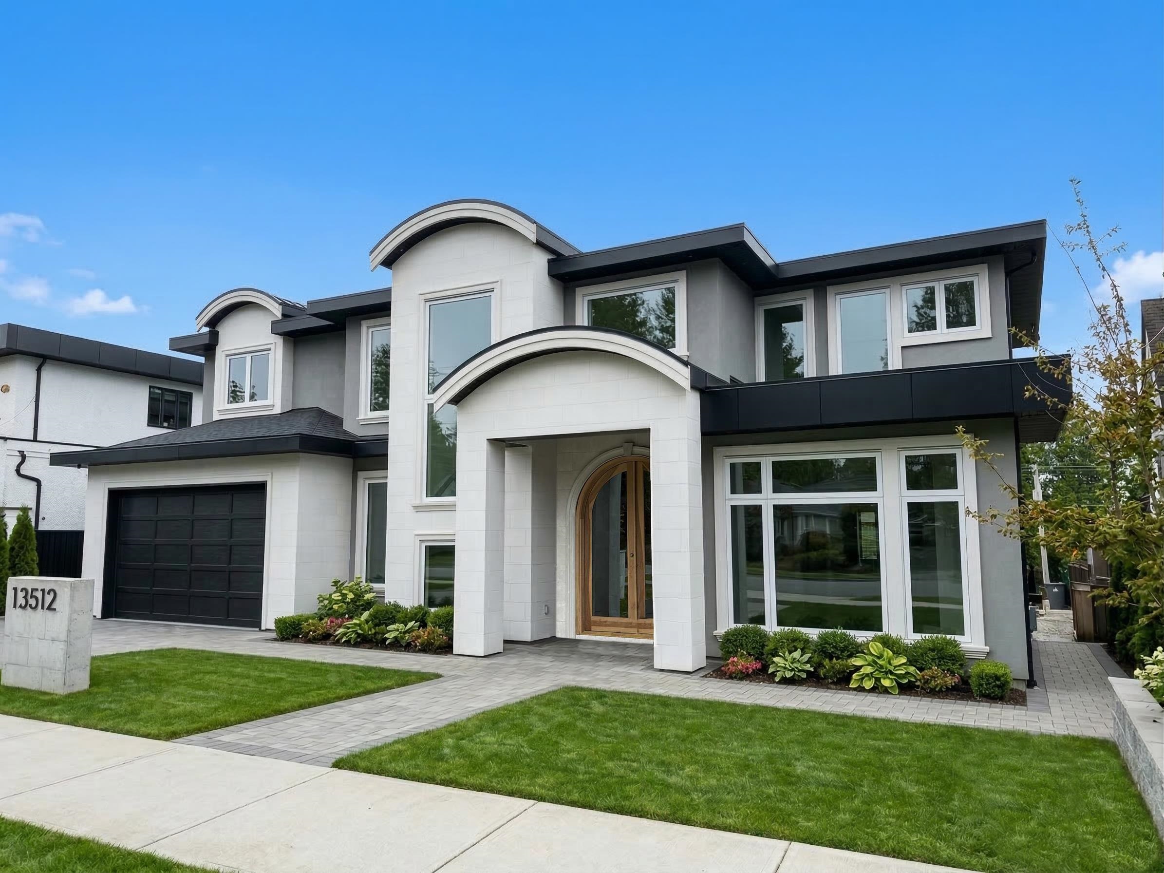  13512 14 Avenue - MLS&reg; # R3097949