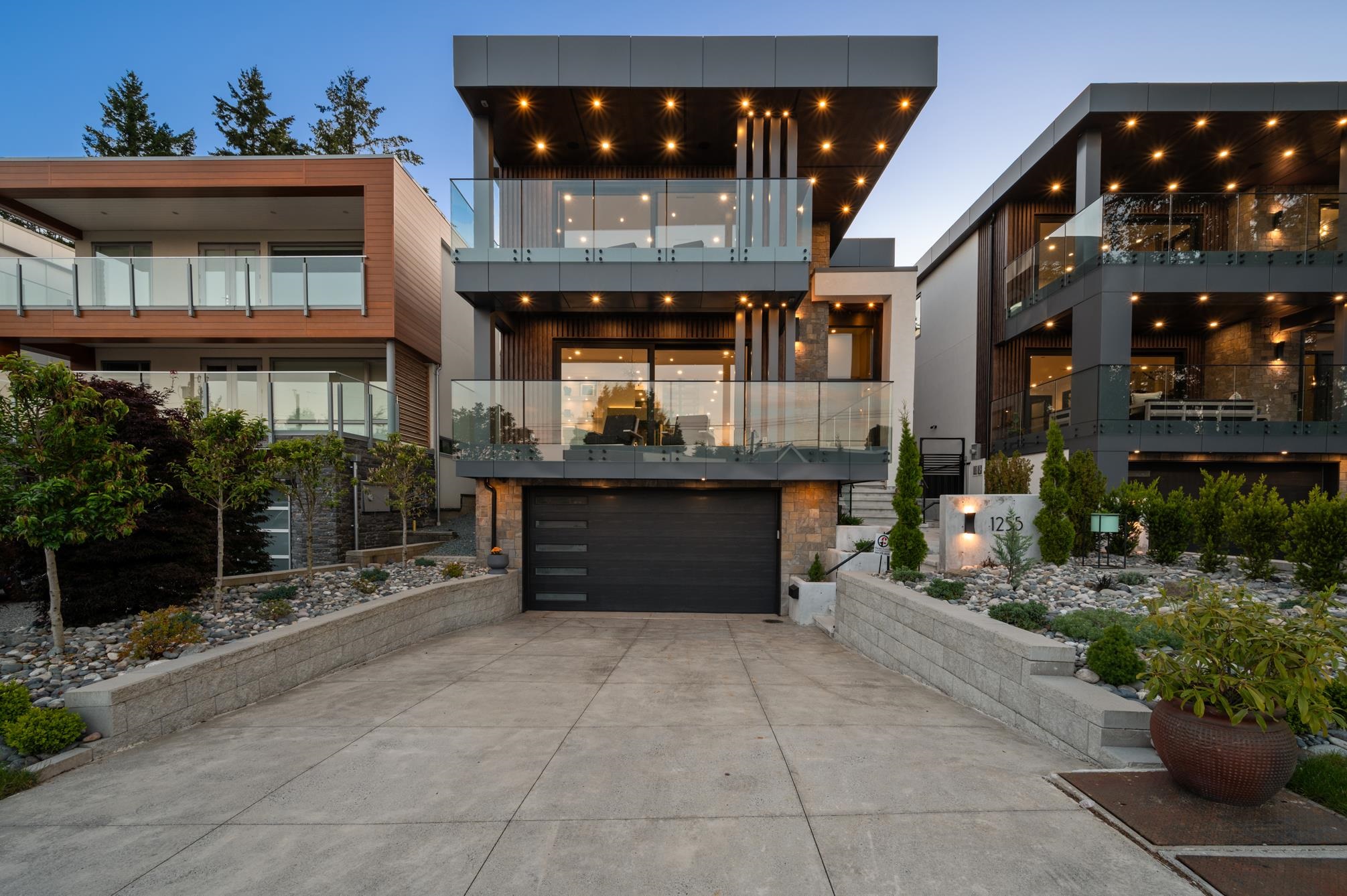  1255 Kent Street - MLS&reg; # R3101509