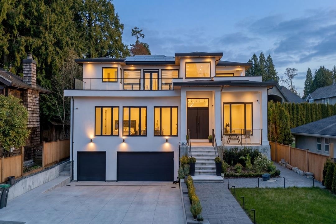  13125 14 Avenue - MLS&reg; # R3105249