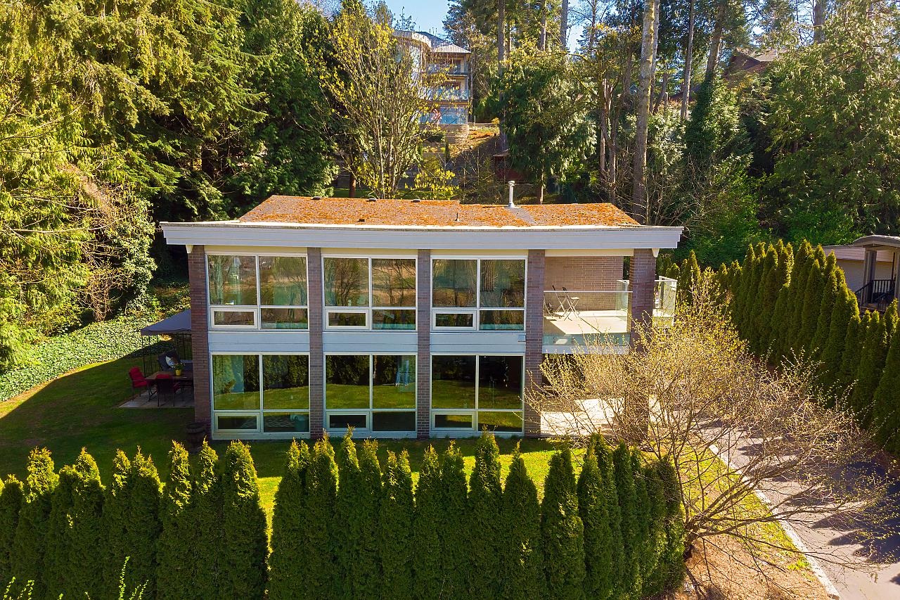  2842 Bayview Street - MLS&reg; # R3106772