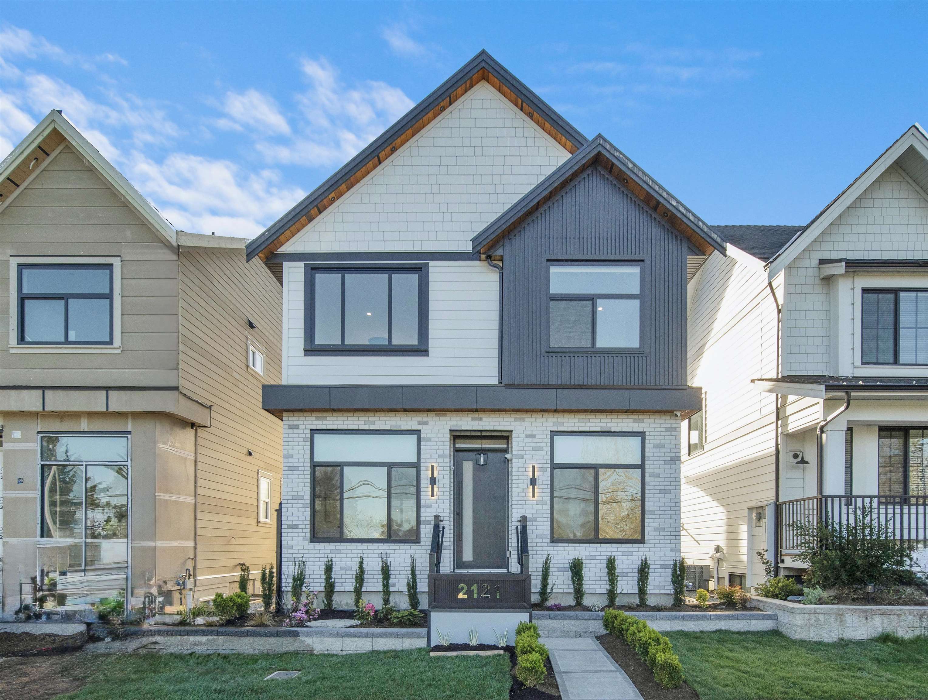  2121 168 Street - MLS&reg; # R3109131