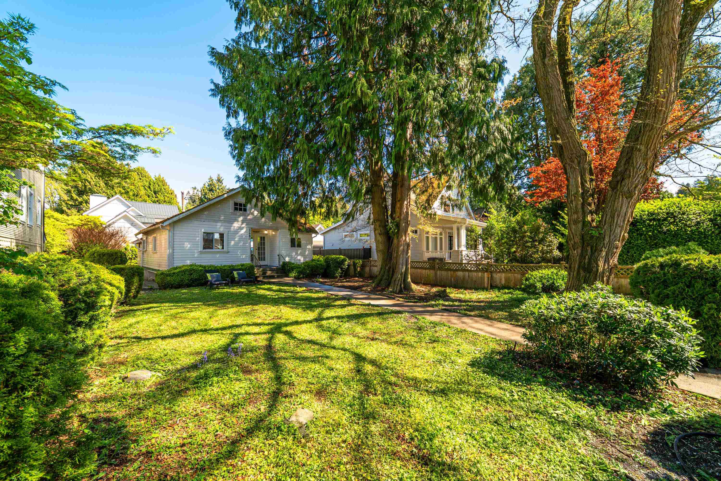  2680 Mcbride Avenue - MLS&reg; # R3116544