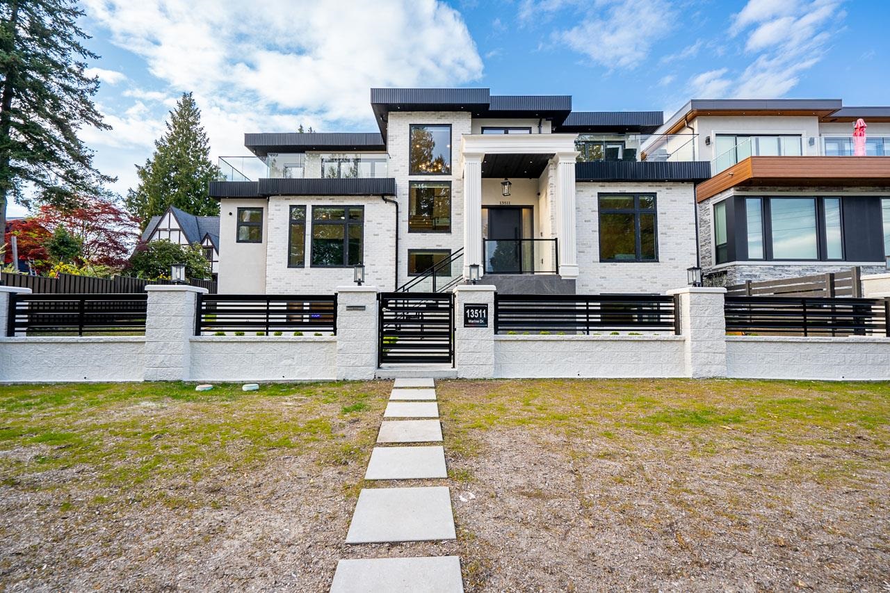  13511 Marine Drive - MLS&reg; # R3118891